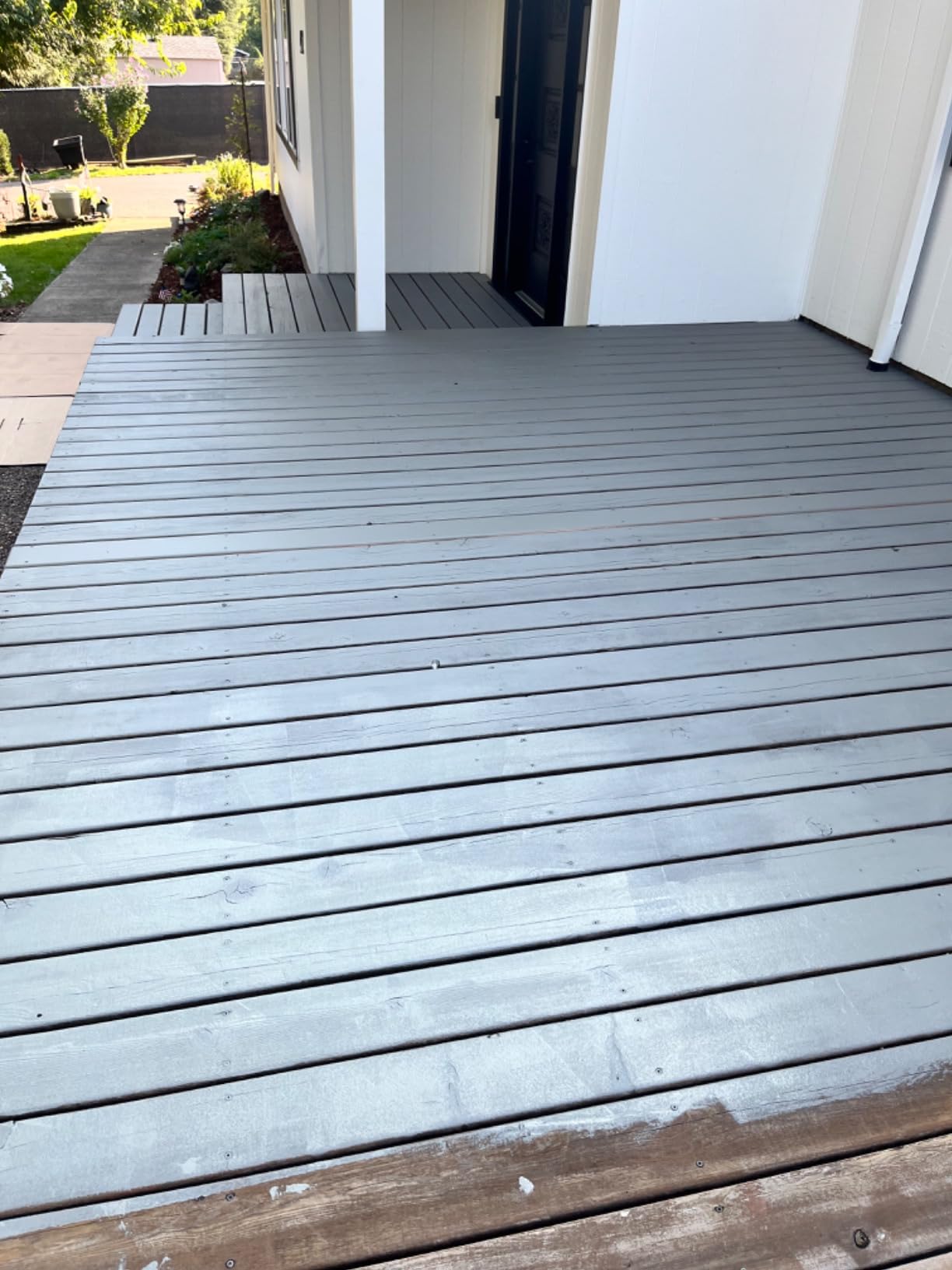 #1 Deck Premium Advanced Solid Color Outdoor Wood Stain and Sealer in One - Gray, 1 Gallon customer photo 2