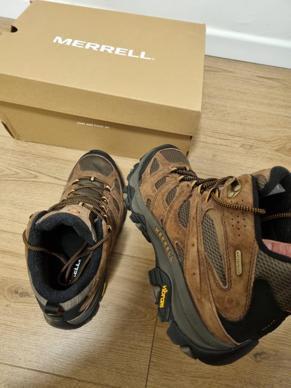 Merrell Men's Moab 3 Mid Waterproof Hiking Boots customer photo 1
