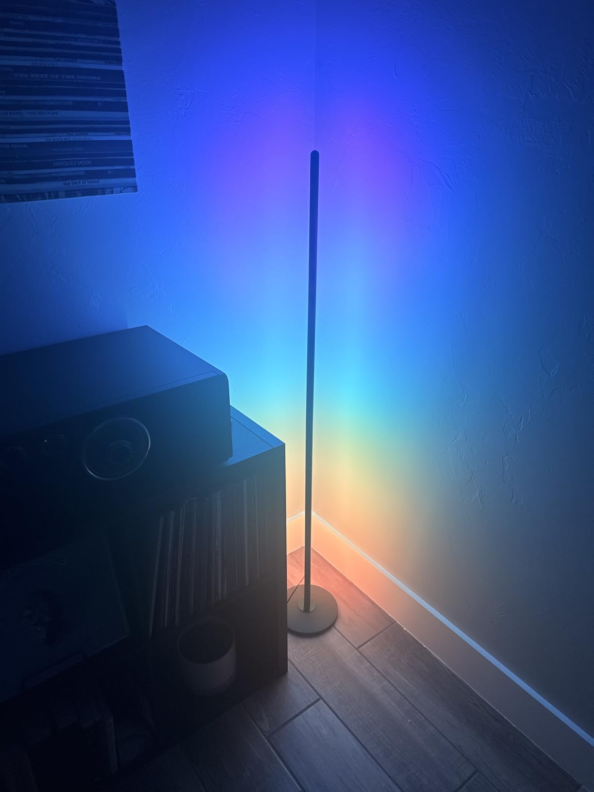 Govee RGBIC Floor Lamp Basic, 1000lm LED Corner Lamp Compatible with SmartThings, Alexa, and Matter, Modern Floor Lamp with Music Sync and 16 Million DIY Colors, Standing Lamp for Bedroom Living Room customer photo 1