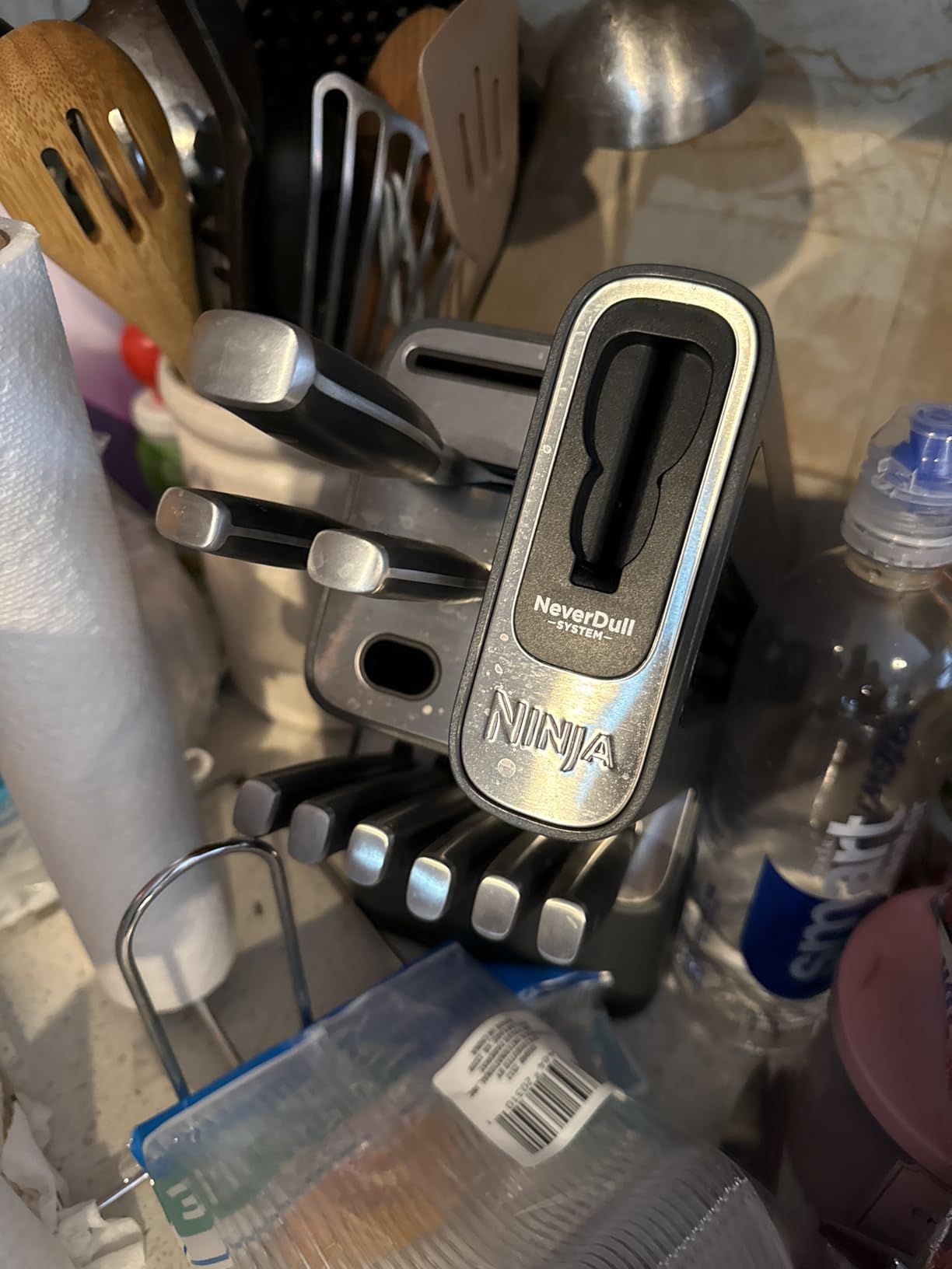 Ninja K32012 Foodi NeverDull Premium Knife System, 12 Piece Knife Block Set with Built-in Sharpener, German Stainless Steel Knives, Black customer photo 1