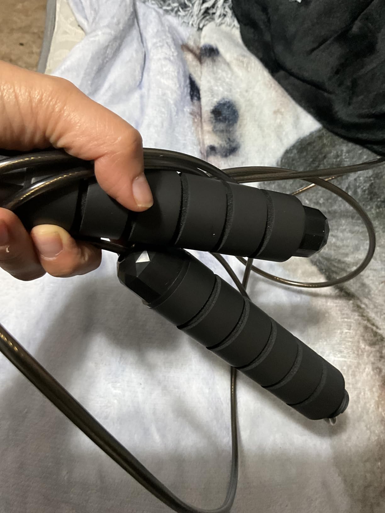 Jump Rope, Tangle-Free Rapid Speed Jumping Rope Cable with Ball Bearings for Women, Men & Kids, Adjustable Steel Jump Rope with Foam Handles for Home Gym Exercise Fitness Workout Equipment & Slim Body customer photo 2