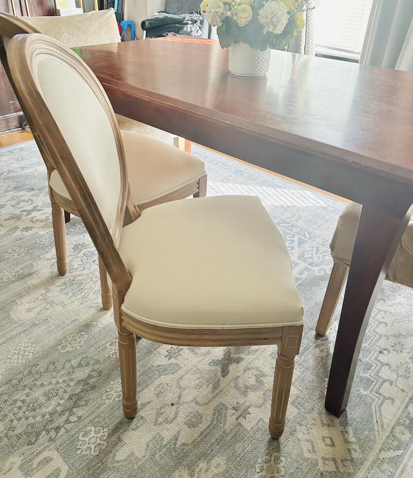 Nrizc French Country Dining Chairs Set of 4, Farmhouse Fabric Chairs with Round Back, Solid Wood Legs, Oval Side Chairs for Kitchen/Bedroom/Dining Room customer photo 1