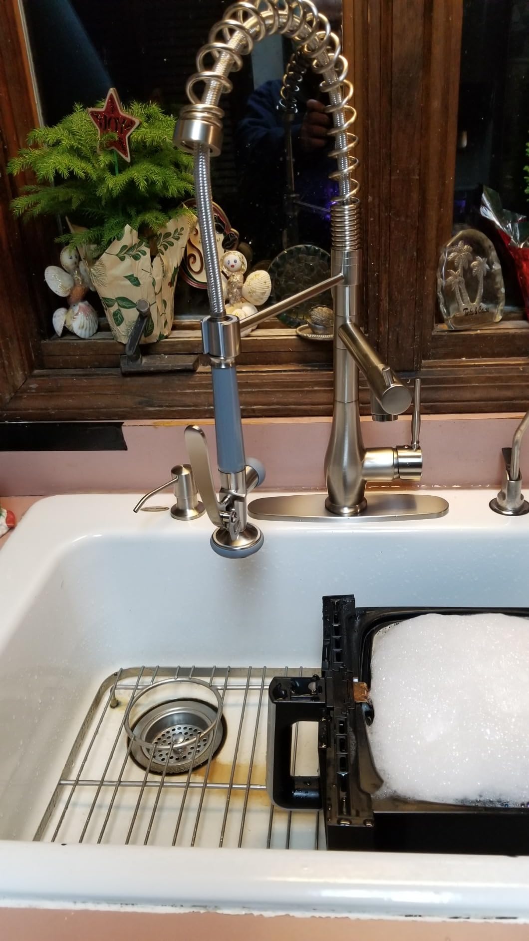 GIMILI Kitchen Faucet with Pull Down Sprayer Single Handle High Pressure Brushed Nickel Kitchen Sink Faucet Commercial Double-Headed customer photo 1