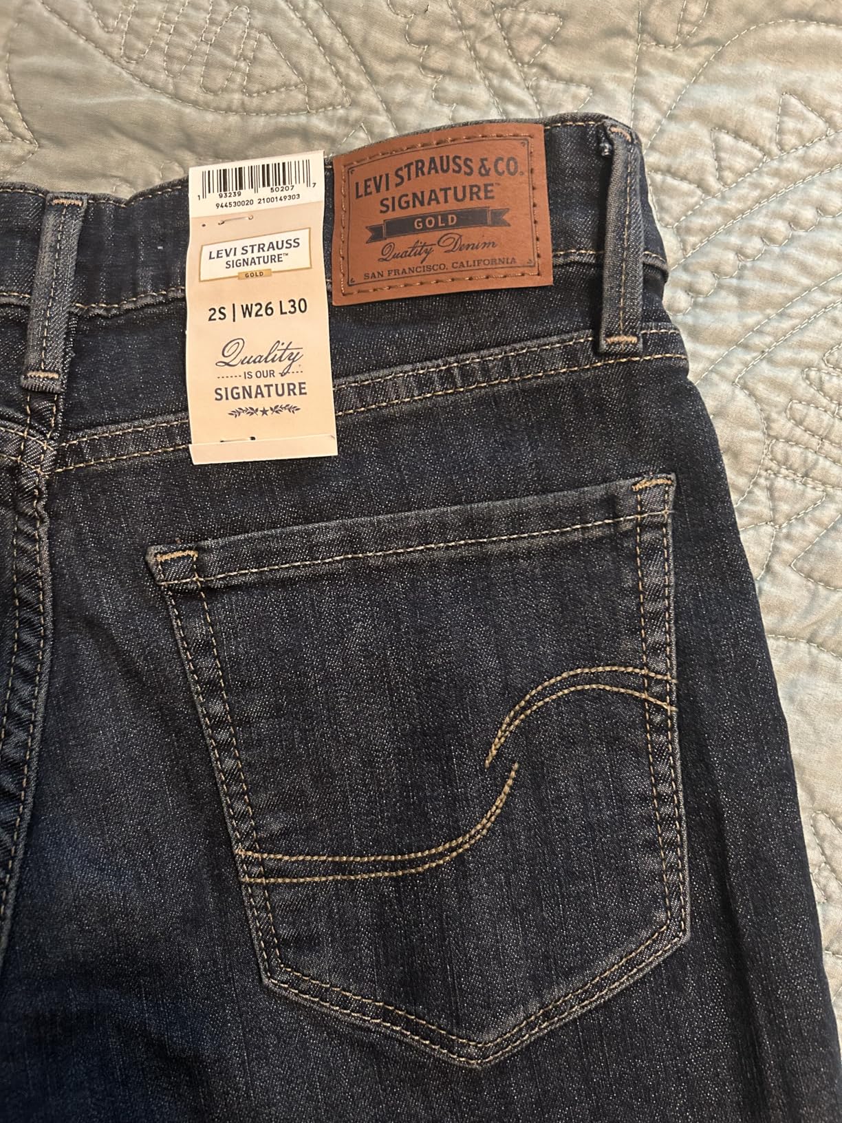 Levi Strauss Signature Gold Women's Totally Shaping Bootcut Jeans customer photo 2