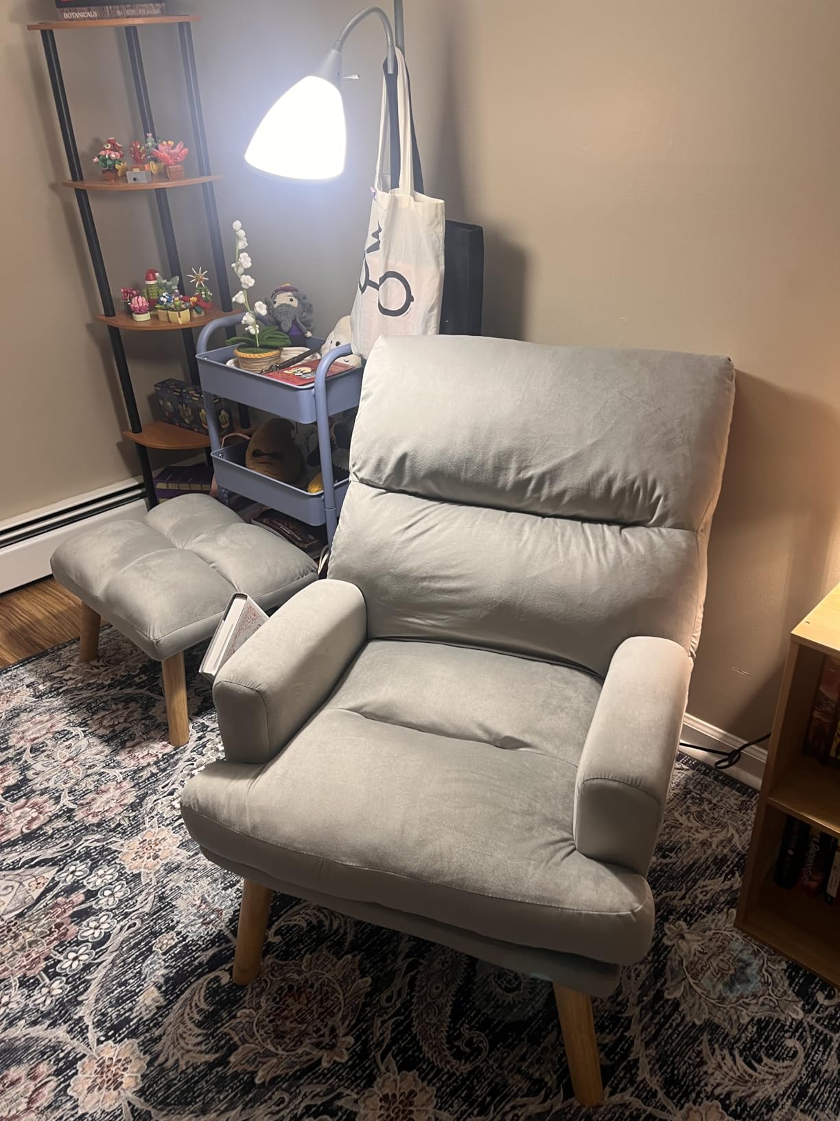 CANMOV Modern Accent Chair with Ottoman, Soft Fabric Armchair with Adjustable Backrest and Side Pockets, Comfy Lounge Chair for Living Room, Bedroom, Apartment, Office, Beige customer photo 1
