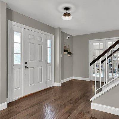 Blink Mini - Compact indoor plug-in smart security camera, 1080p HD video, night vision, motion detection, two-way audio, easy set up, Works with Alexa - 1 camera (Black) customer photo 1