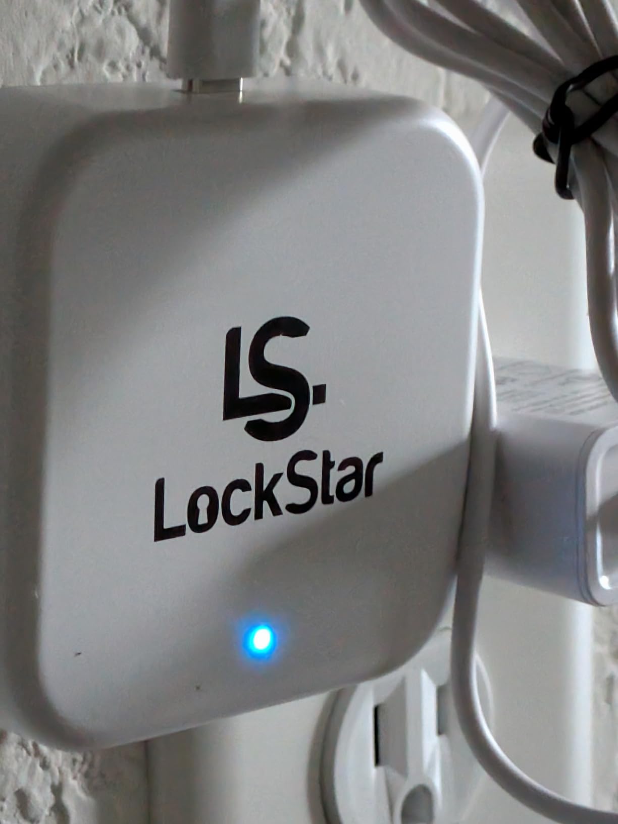 LOCKSTAR Smart Door Lock, Keyless Entry Deadbolt Door Lock, Multiple Entry Methods - APP, Fingerprint Touch ID, Keypad Code, Card FOB, Traditional Key customer photo 1