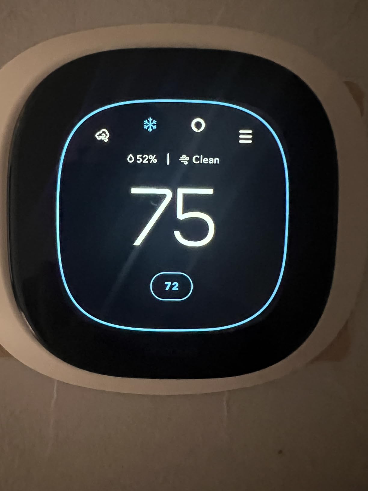 ecobee Smart Thermostat Premium with Smart Sensor and Air Quality Monitor - Programmable Wifi Thermostat - Works with Siri, Alexa, Google Assistant customer photo 1