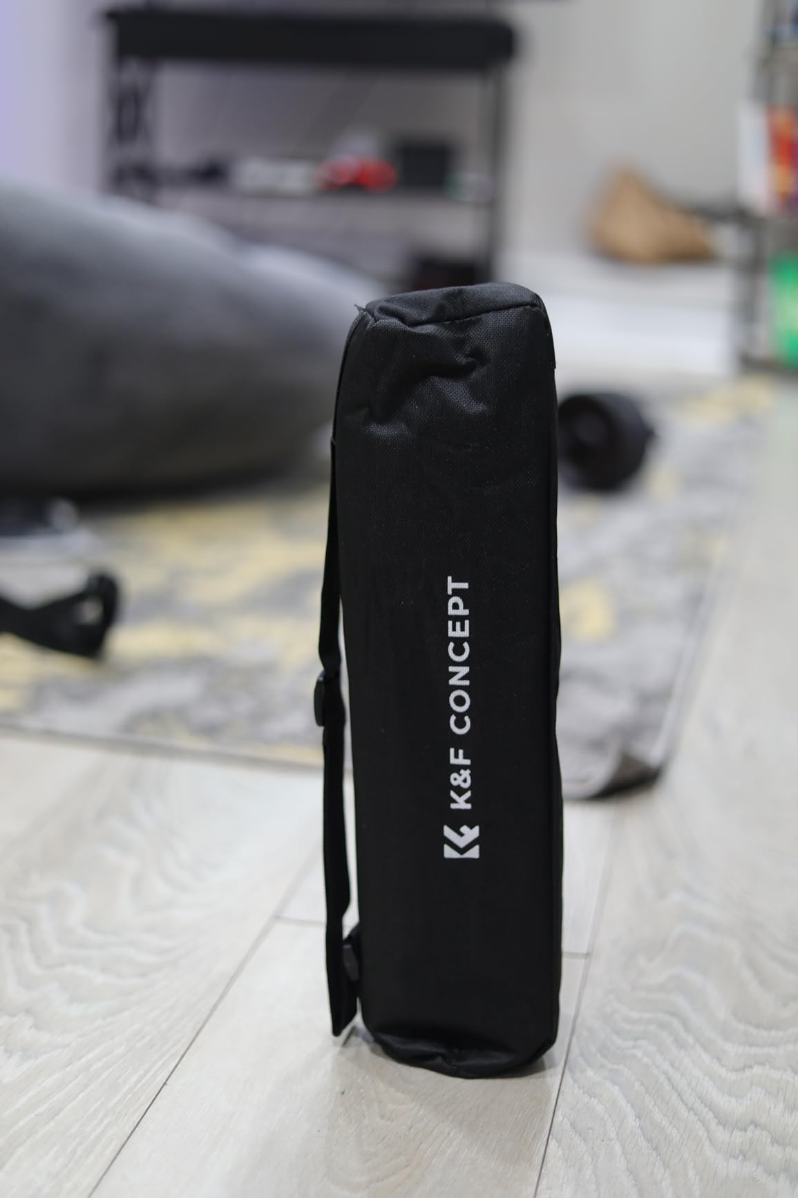 K&F CONCEPT 64 inch/163 cm Camera Tripod,Lightweight Travel Outdoor DSLR Tripods with 360 Degree Ball Head Load Capacity 17.6 lbs/8 kg,Cellphone Clip for Smartphone Live Streaming Vlog O234A1+BH-36 customer photo 2