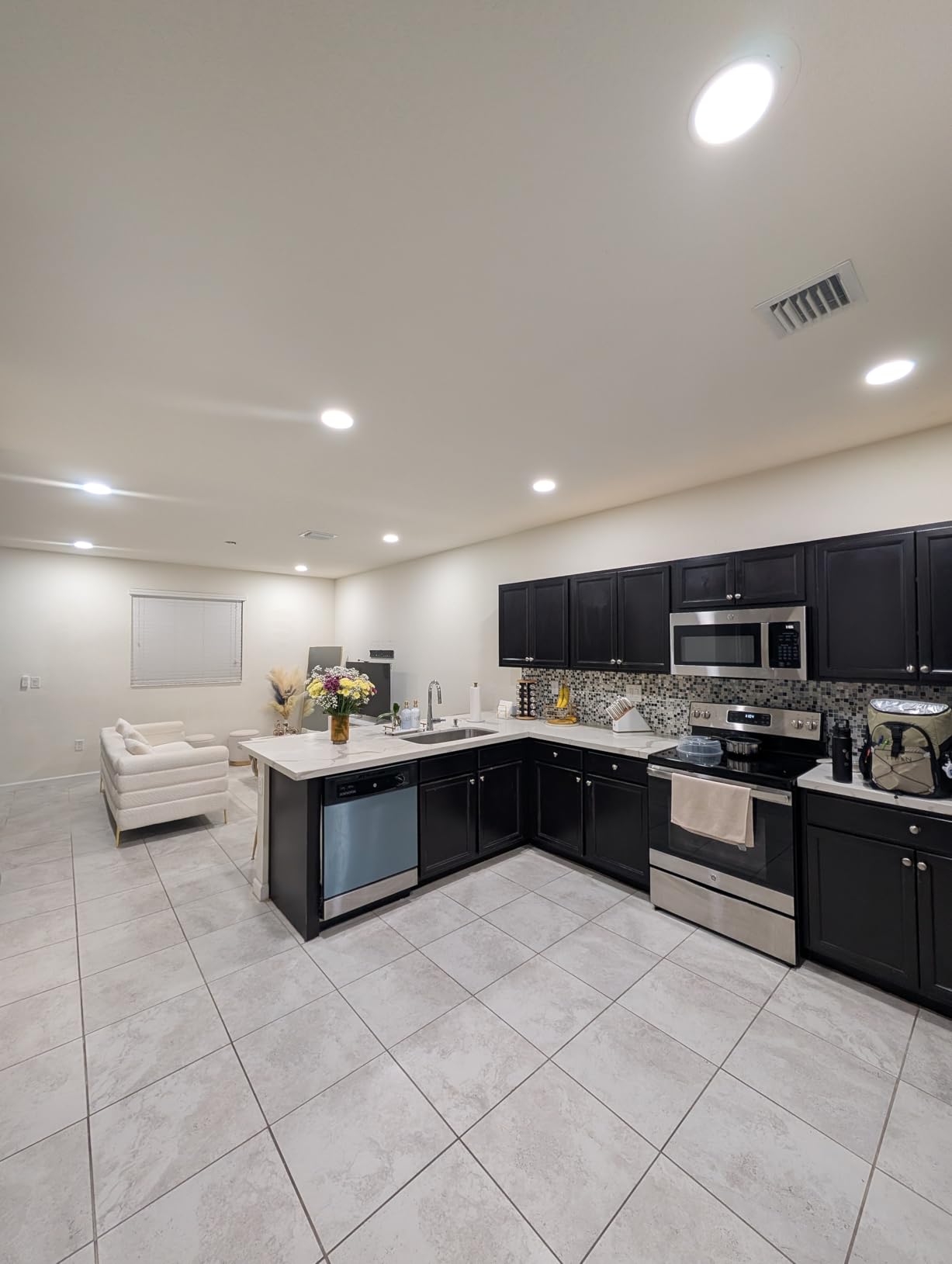 Govee Smart Recessed Lighting 6 Inch, Wi-Fi Bluetooth Direct Connect RGBWW LED Downlight, 65 Scene Mode, Canless Recessed Light Work with Alexa & Google Assistant with Junction Box, 1100 Lumen, 4 Pack customer photo 2