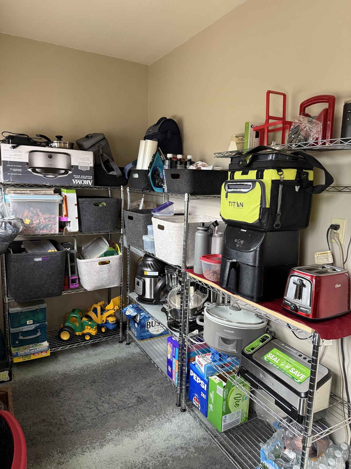 Amazon Basics Kitchen Storage Baker's Rack with Removable Wood Top, Chrome/Beige, 24