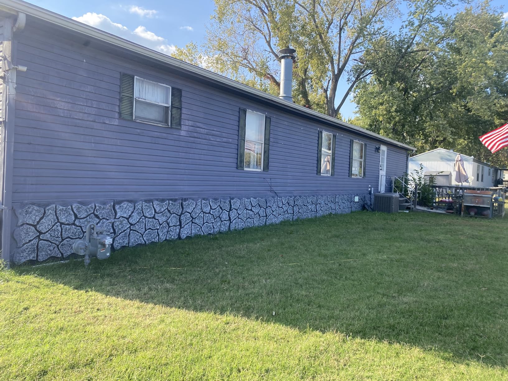 Glidden Total Exterior Paint & Primer All-in-One, Blue Fjord/Blue, Satin, 1 Gallon customer photo 2