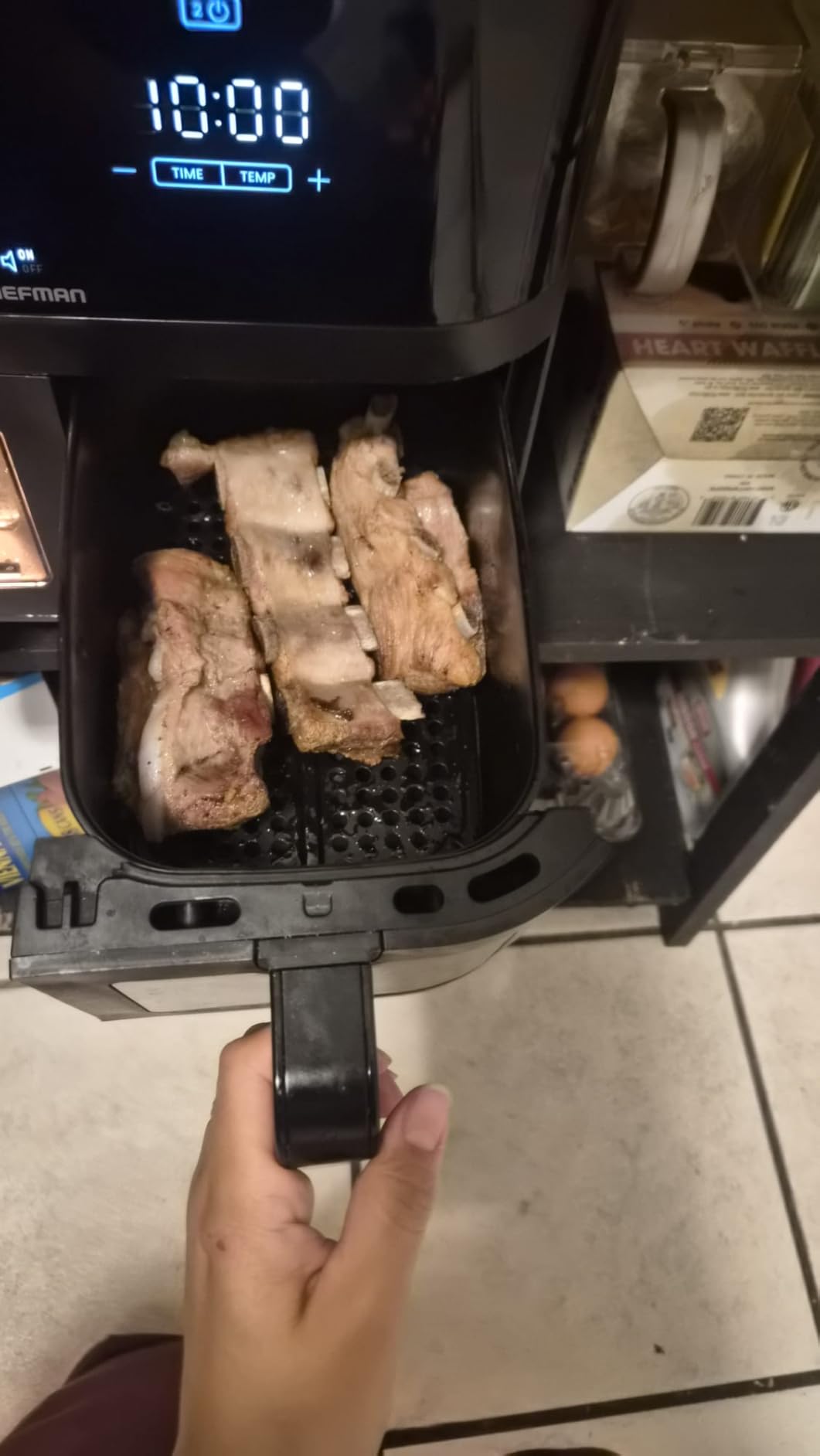 Chefman 6 Quart Dual Basket Air Fryer - Digital Touchscreen, Smart Sync Finish, Hi-Fry, Auto Shutoff, 2 Independent 3QT Nonstick Dishwasher-Safe Frying Baskets - Digital Double Air Fryer - Black customer photo 2