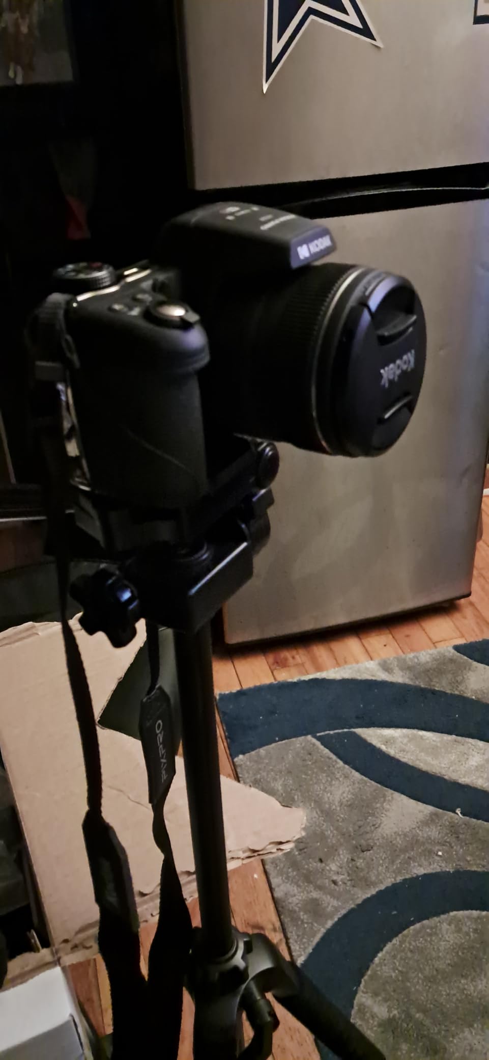 Kodak PIXPRO Astro Zoom AZ528-BK 16 MP Digital Camera with 52x Optical Zoom 24mm Wide Angle Lens 6 fps Burst Shooting 1080P Full HD Video Wi-Fi Connectivity and a 3