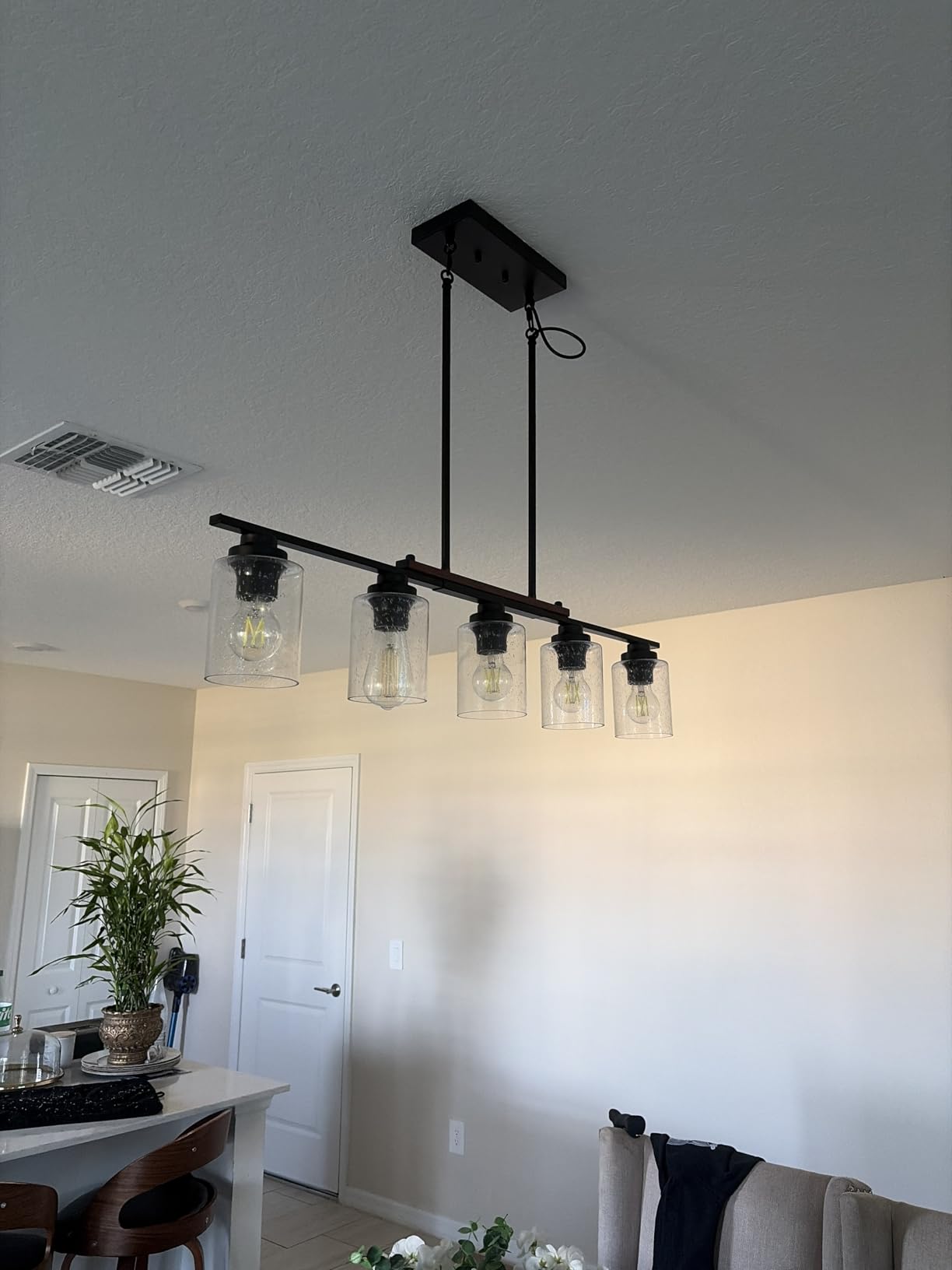 Amico Dining Room Light Fixture 4-Light Kitchen Island Lighting with Adjustable Rods, Farmhouse Decor Black Metal & Wood Chandelier with Seeded Glass Shade customer photo 1