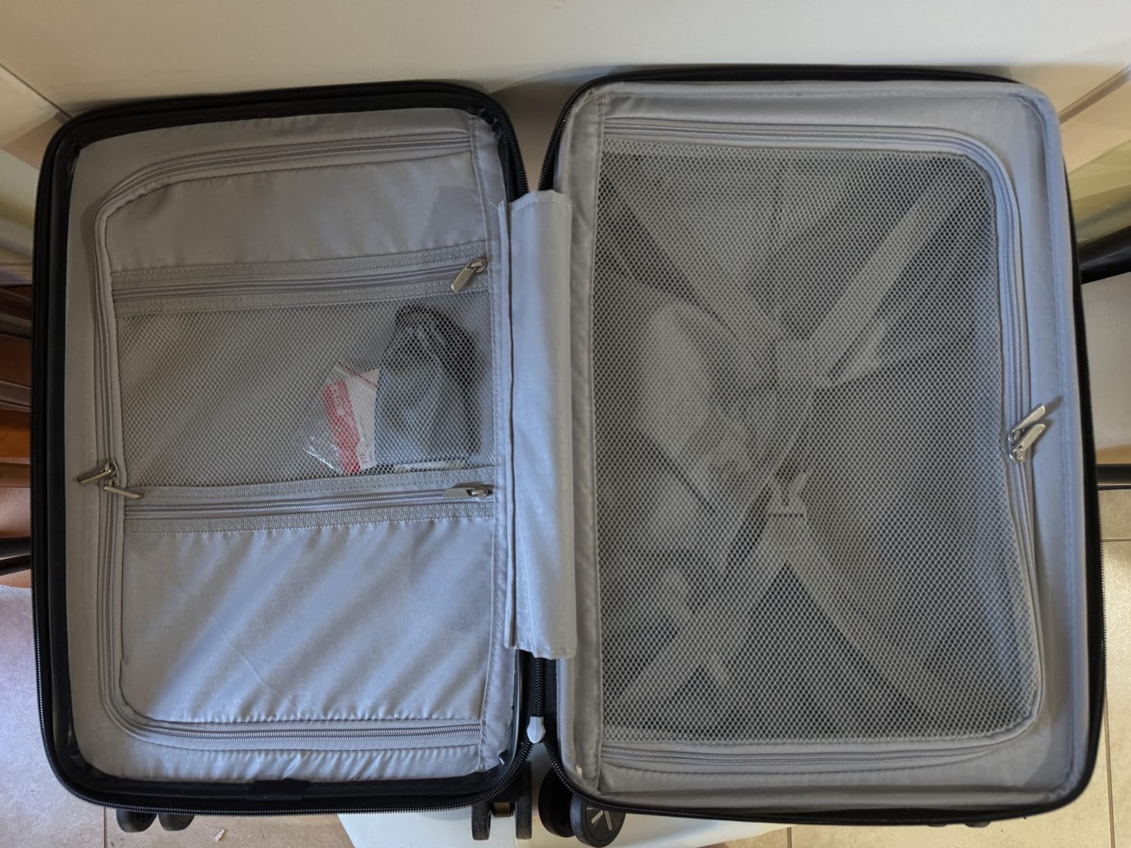 Carry On Luggage 22x14x9 Airline Approved, KVC Expandable Polycarbonate Hard Shell Suitcase for Travelling (EX-Core, Charcoal Metallic, 20 Inch, 40L-44L) customer photo 2
