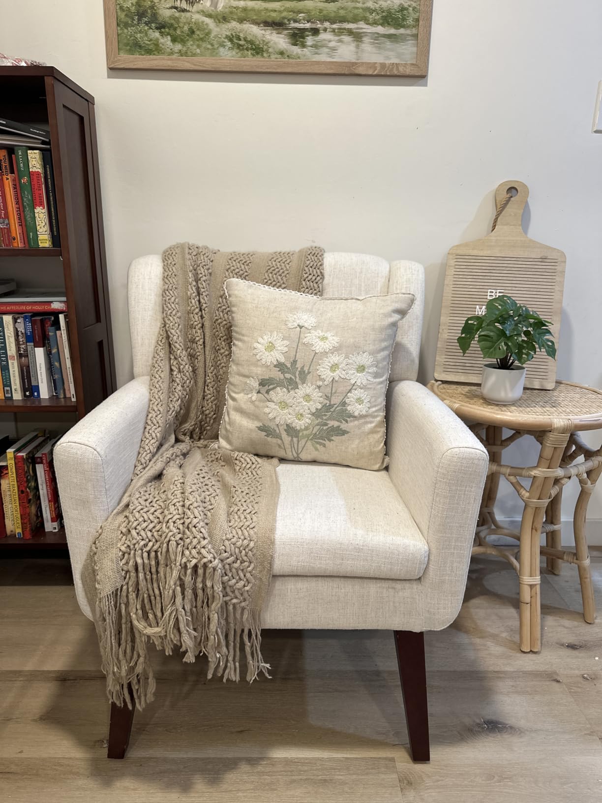 Living&Giving Accent Chair Button-Tufted Upholstered Living Room Chairs Comfy Reading Mid Century Modern with Linen Fabric Lounge Arm for Bedroom (Beige) 29.33D x 28.94W x 34.65H Inch customer photo 2