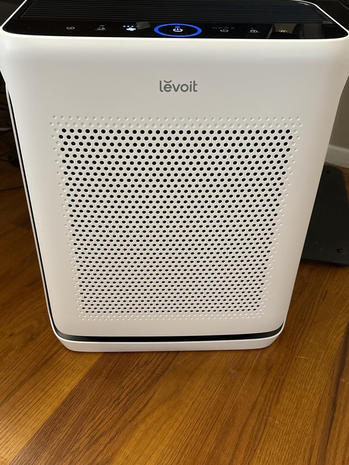 LEVOIT Air Purifiers for Home Large Room Up to 1875 Ft² with Washable Pre-Filter, Air Quality Monitor, Vital 200S-P customer photo 1