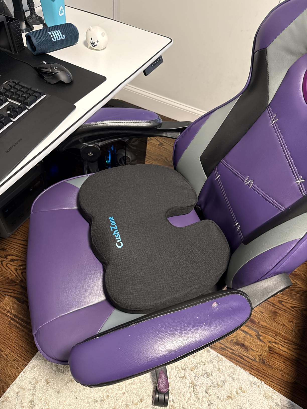 CushZone Seat Cushion - Memory Foam Office Chair Cushion for Sciatica, Tailbone & Back Pain Relief - Orthopedic Coccyx Pillow for Car, Airplane, Pregnancy & Long Sitting at Work, Black customer photo 2