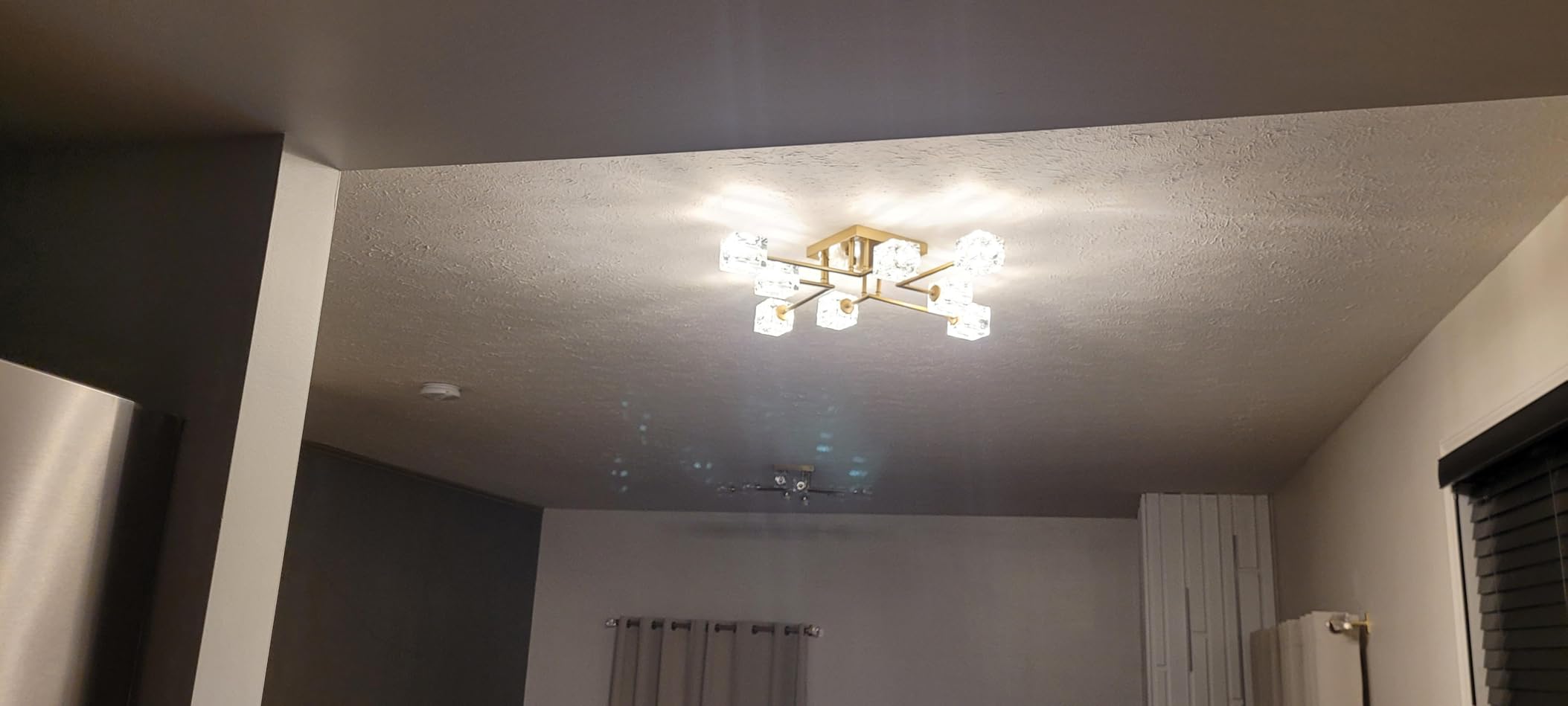 Modern Crystal Chandelier for Dining Room, Black and Gold Pendant Lights Fixture with 8-Lights, Adjustable Height Hanging Ceiling Light for Kitchen Island, Bedroom, Over Table, Living Room customer photo 1