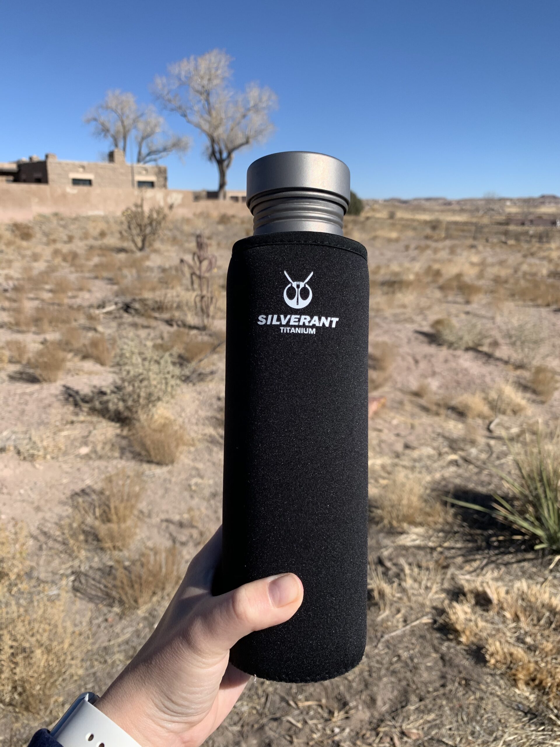SILVERANT Titanium Ultralight 800ml/27 fl oz Leakproof Outdoor Camping Hiking Sports Water Bottle with Insulating Thermal Sleeve and Clip Loop Cap customer photo 2