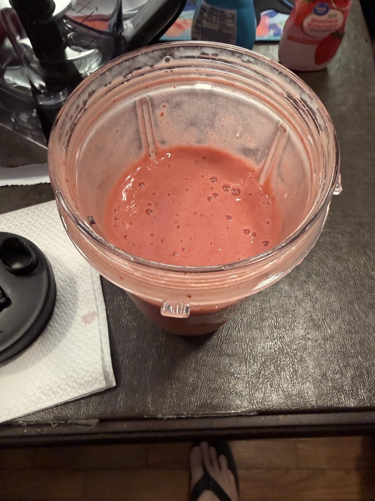 Ninja BN751 Professional Plus DUO Blender, 1400 Peak Watts, 3 Auto-IQ Programs for Smoothies, Frozen Drinks & Nutrient Extractions, 72-oz Total Crushing Pitcher & (2) 24 oz To-Go Cups, Black customer photo 1