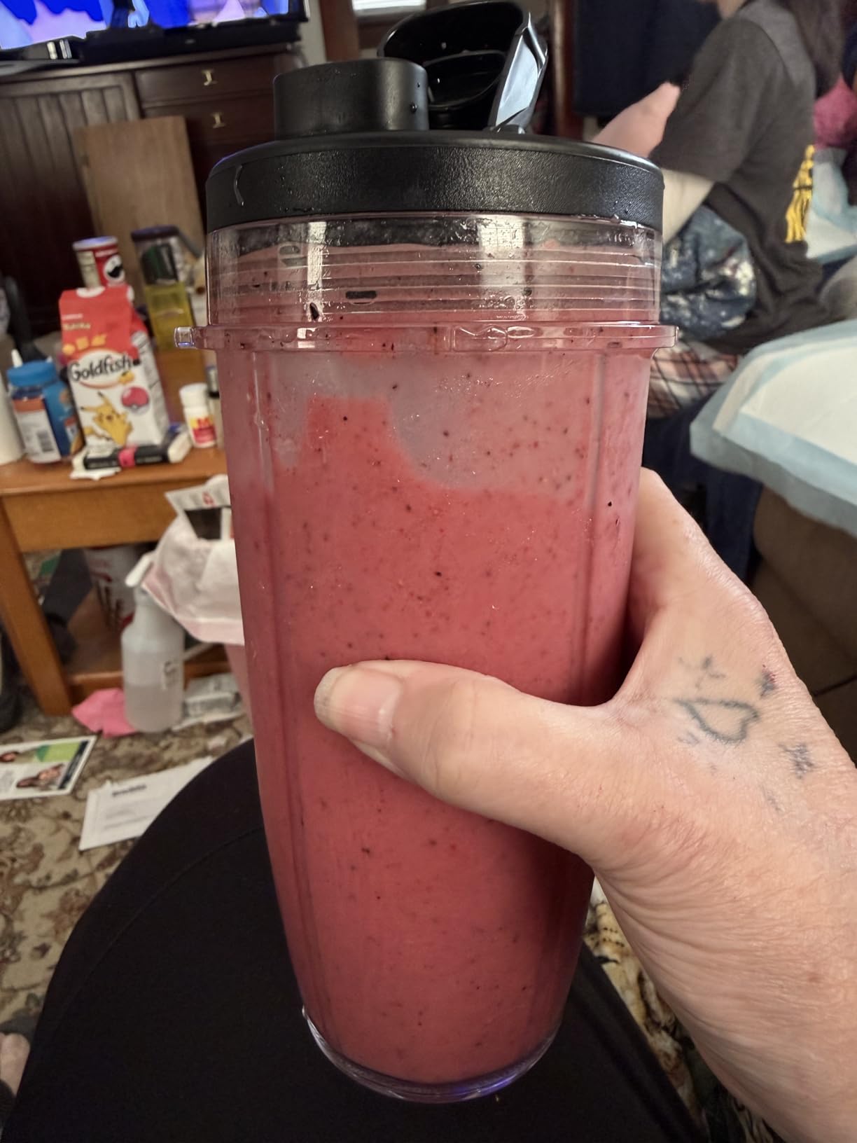 Ninja BN751 Professional Plus DUO Blender, 1400 Peak Watts, 3 Auto-IQ Programs for Smoothies, Frozen Drinks & Nutrient Extractions, 72-oz Total Crushing Pitcher & (2) 24 oz To-Go Cups, Black customer photo 2