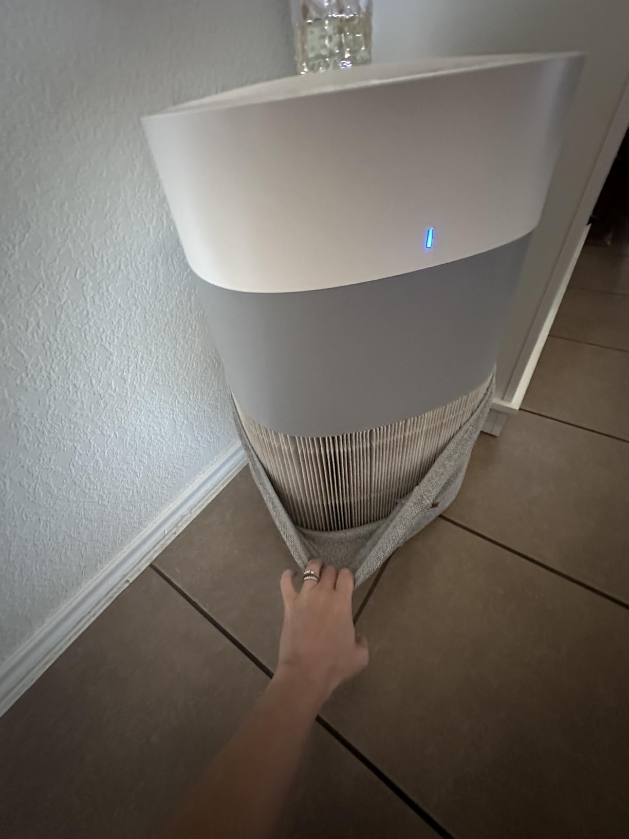 BLUEAIR Air Purifiers for Large Rooms, Cleans 3,048 Sqft In One Hour, HEPASilent Smart Air Cleaner For Home, Pets, Allergies, Virus, Dust, Mold, Smoke - Blue Pure 211i Max customer photo 2