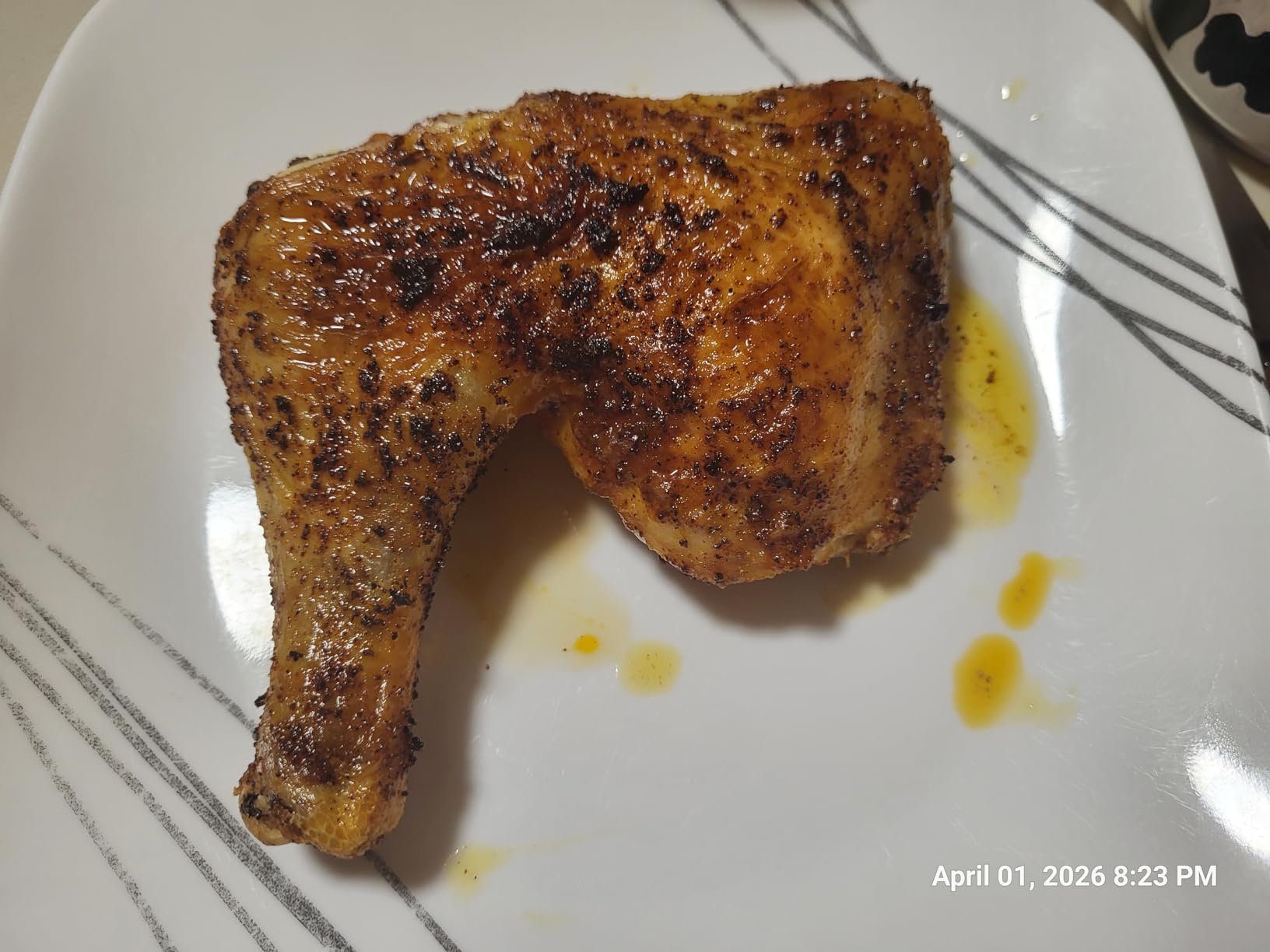 Cuisinart Air Fryer, 6-Quart Basket Large Fryer with 5 Cooking Functions to Roast, Bake, Broil, Air Fry and Keep Warm, 5 Airfryer Presets, Dishwasher-Safe Parts, AIR-200NAS, Stainless Steel and Black customer photo 2