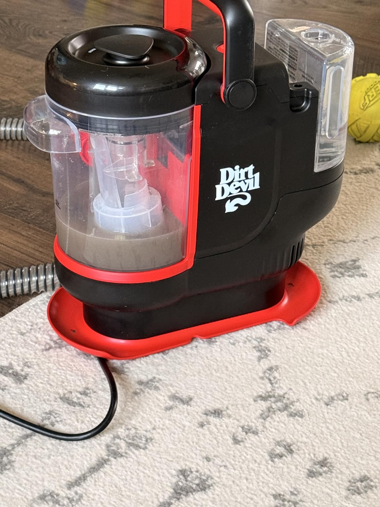 Dirt Devil Portable Spot Cleaner Machine for Carpet and Upholstery, Powerful Suction Spot Cleaning Machine with Versatile Tools customer photo 2