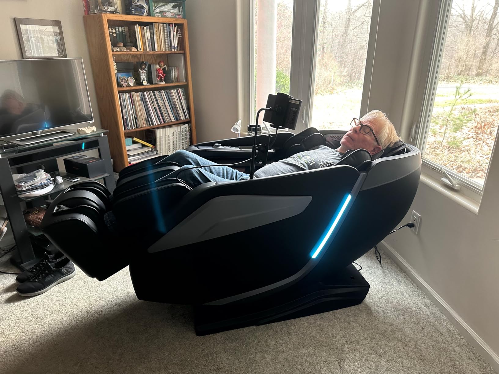 4D Massage Chair Full Body Zero Gravity Recliner - 55