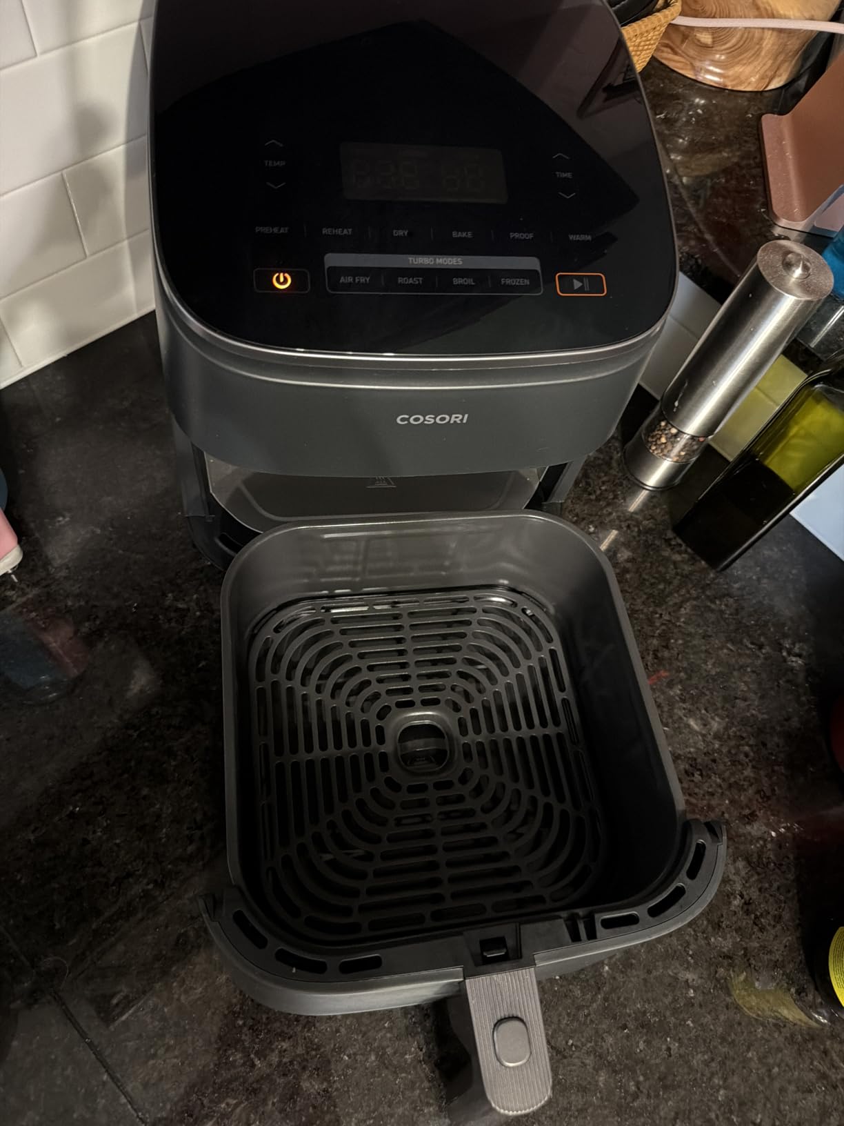 Cosori 9-in-1 TurboBlaze Air Fryer 6 Qt, Premium Ceramic Coating, 90°-450°F, Precise Heating for Even Results customer photo 2