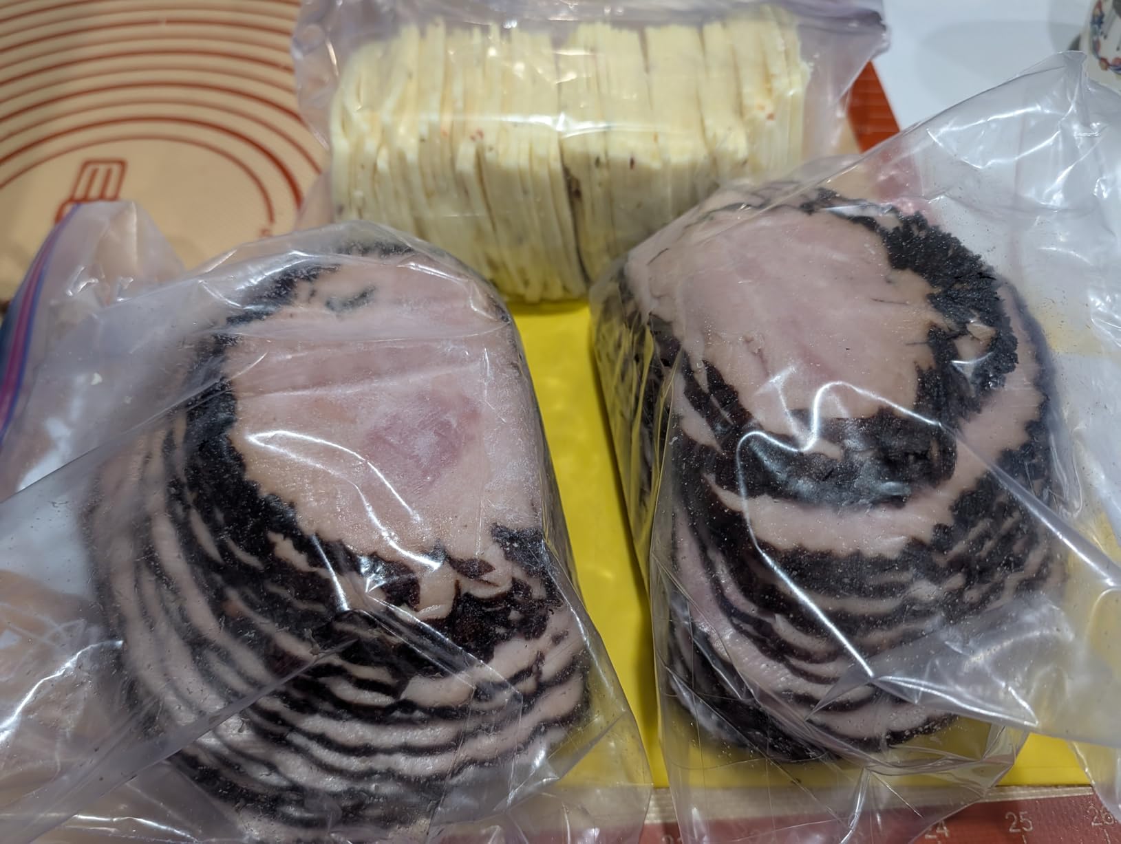 Meat Slicer, CUSIMAX Electric Deli Meat Slicer with 2 Removable 8.7'' Stainless Steel Blades, Removable Food Carriage, 1-20mm Adjustable Thickness Food Slicer for Home, Easy for Cut Meat, Cheese, Bread customer photo 1