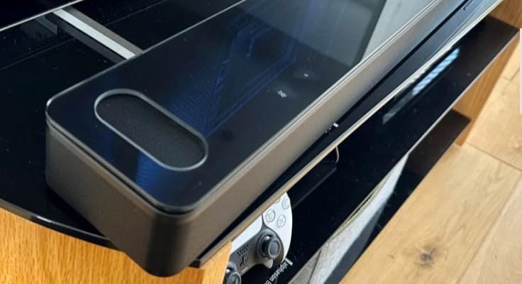 Bose Smart Ultra Dolby Atmos Soundbar, All-in-One Surround Sound System for TV, A.I. Dialogue Mode, Alexa and Google Voice Control, HDMI eARC, Black customer photo 1