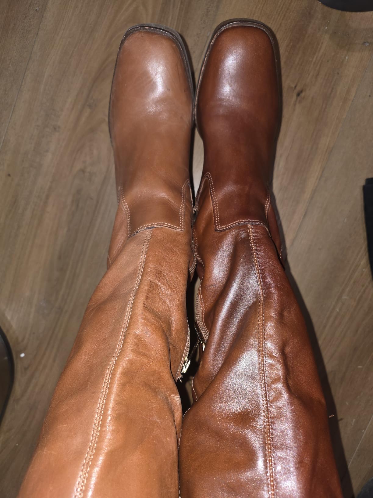 Mink Oil for Leather Boots, Leather Conditioner and Cleaner 3.52 oz-All-Natural Waterproof Soften and Restore Shoes customer photo 1