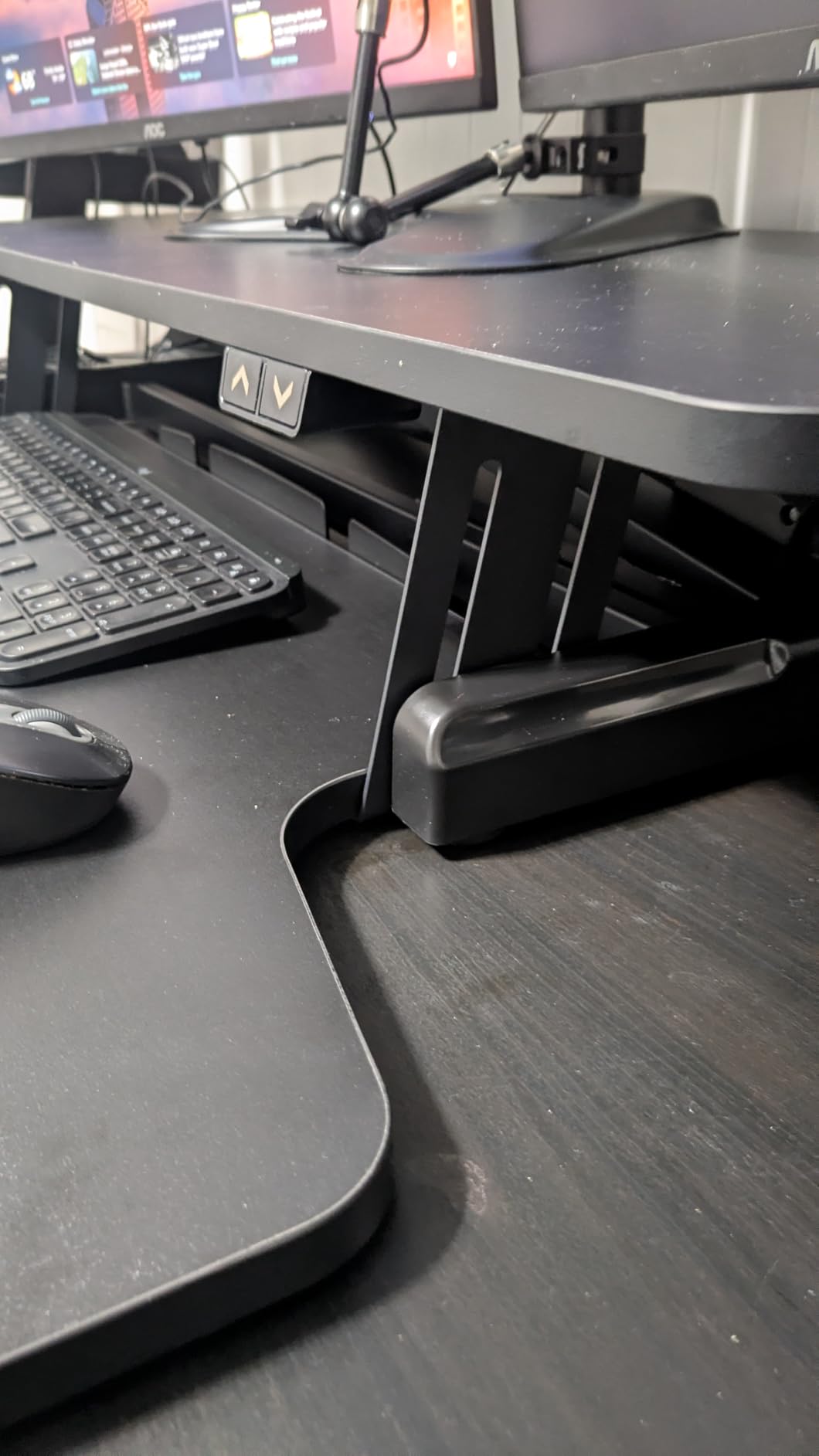 VIVO 42 inch Electric Motor Desk Converter, Height Adjustable Riser, Sit to Stand Dual Monitor and Laptop Workstation with Wide Keyboard Tray, Black, DESK-VE42B customer photo 2