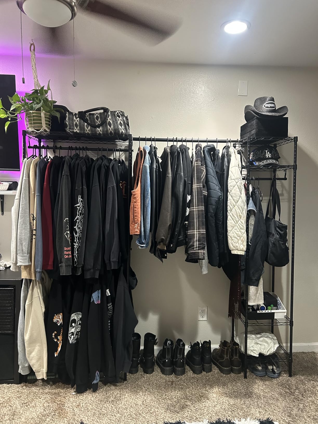 Ulif E10 Clothes Rack(With Stretchable Hanger Rod)Freestanding Clothing Racks for Hanging Clothes,Adjustable Closet Organizer System,Portable Garment Rack 73-97