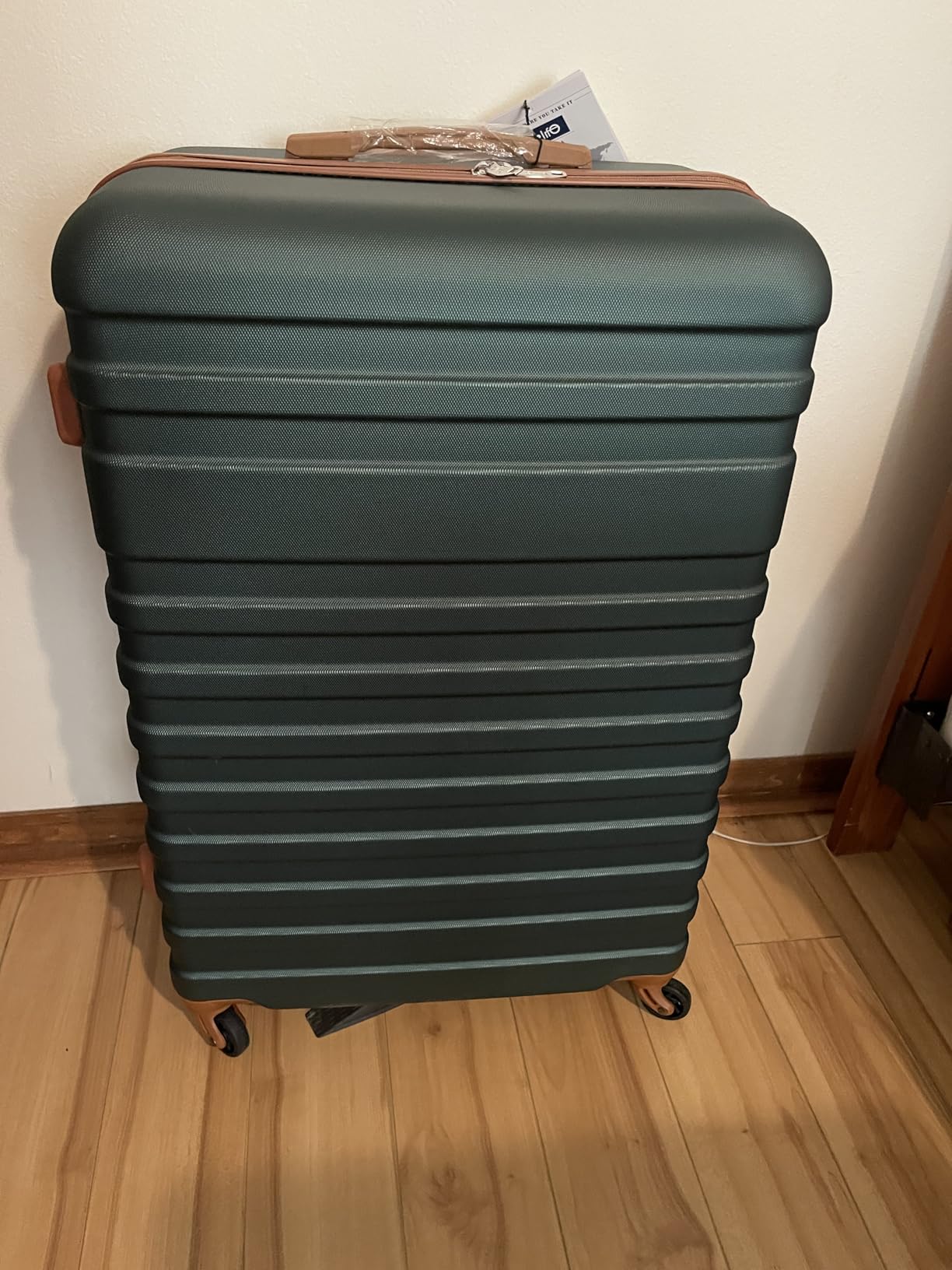 Coolife Suitcase Set 3 Piece Luggage Set Carry On Hardside Luggage with TSA Lock Spinner Wheels (Dark Green, 5 piece set) customer photo 2