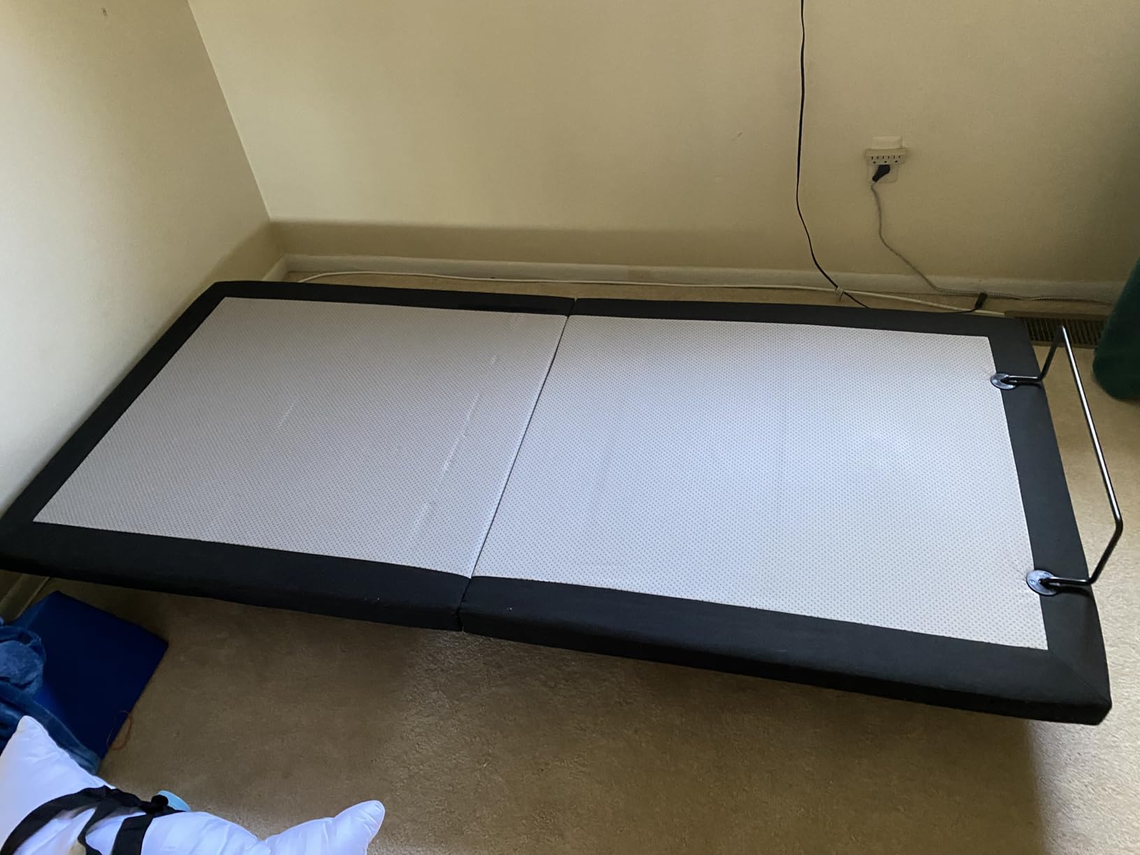 Tami Tami T600 Adjustable Bed Frame Split King Size with Remote & Massage - Syncable Electric Beds Bases, Zero Gravity, Dual Side USB, Nightlight, Quiet Motor, 5 Min Easy Assembly customer photo 1