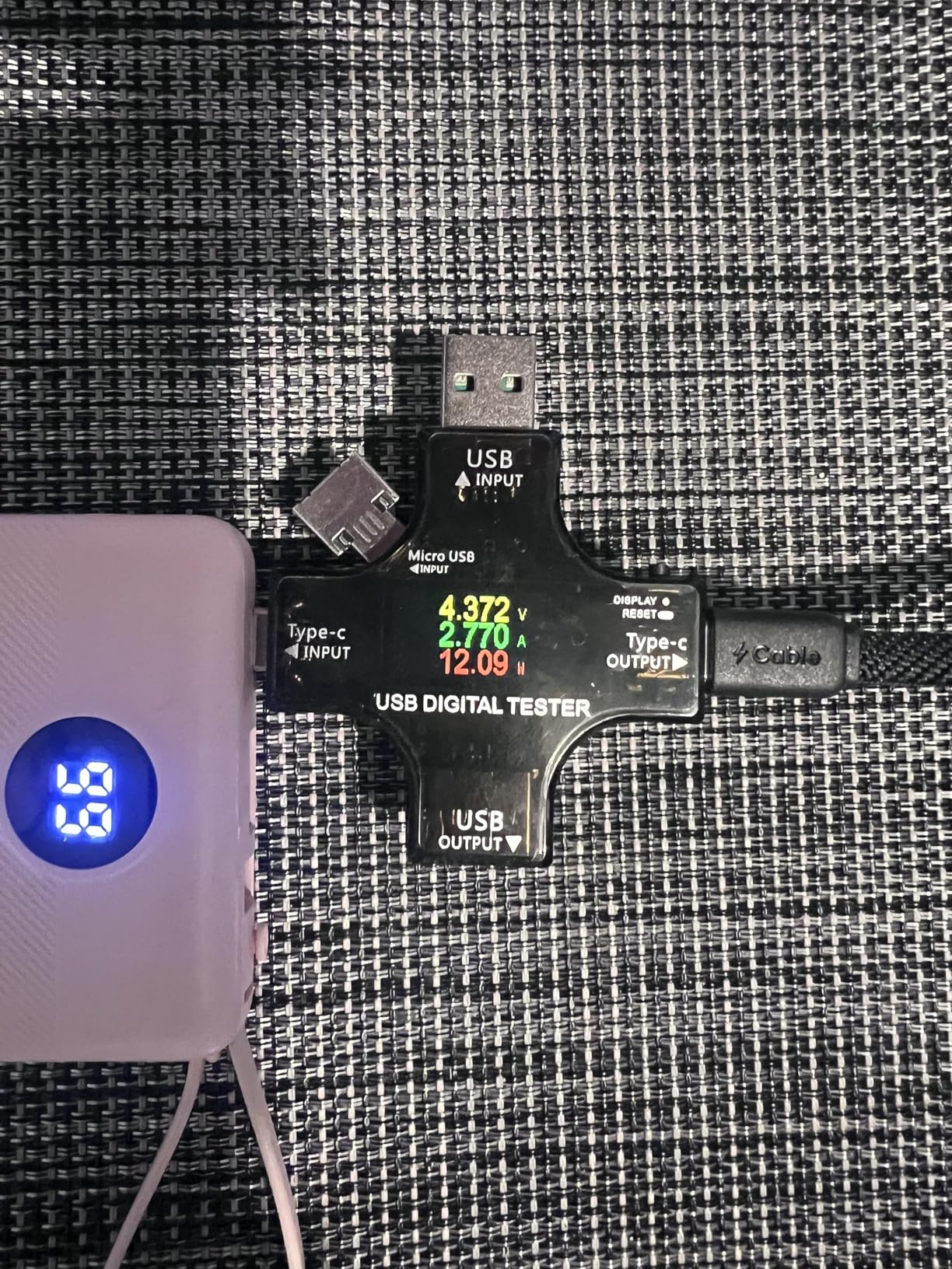 INIU Portable Charger, Ultra Slim 45W Fast Charging with Attached USB C Cable, Flight-Safe 10000mAh PD Power Bank Battery Pack, Travel Essential Phone Powerbank customer photo 2