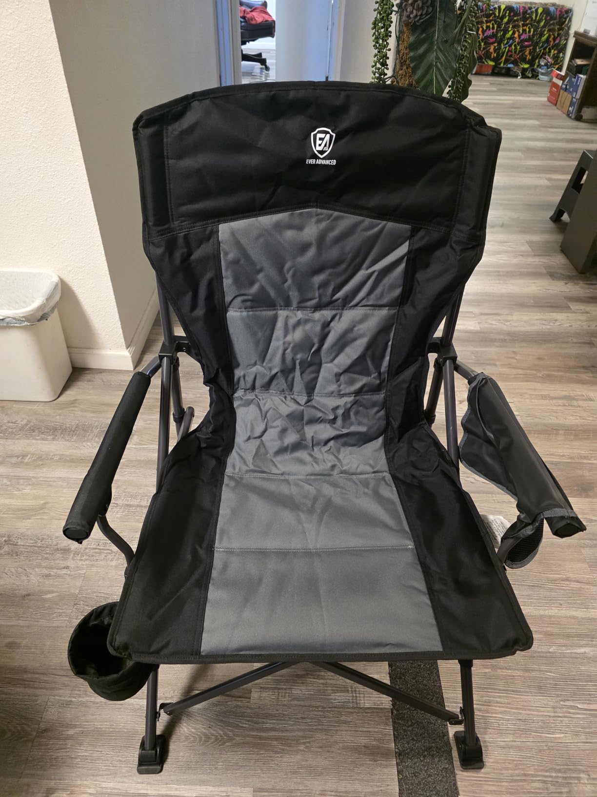 EVER ADVANCED Oversized Folding Camping Chair for Adults, Heavy Duty Lawn Chair with Side Pockets, Portable Collapsible Quad Chair for Outside, Support Up to 500lbs, Black customer photo 1