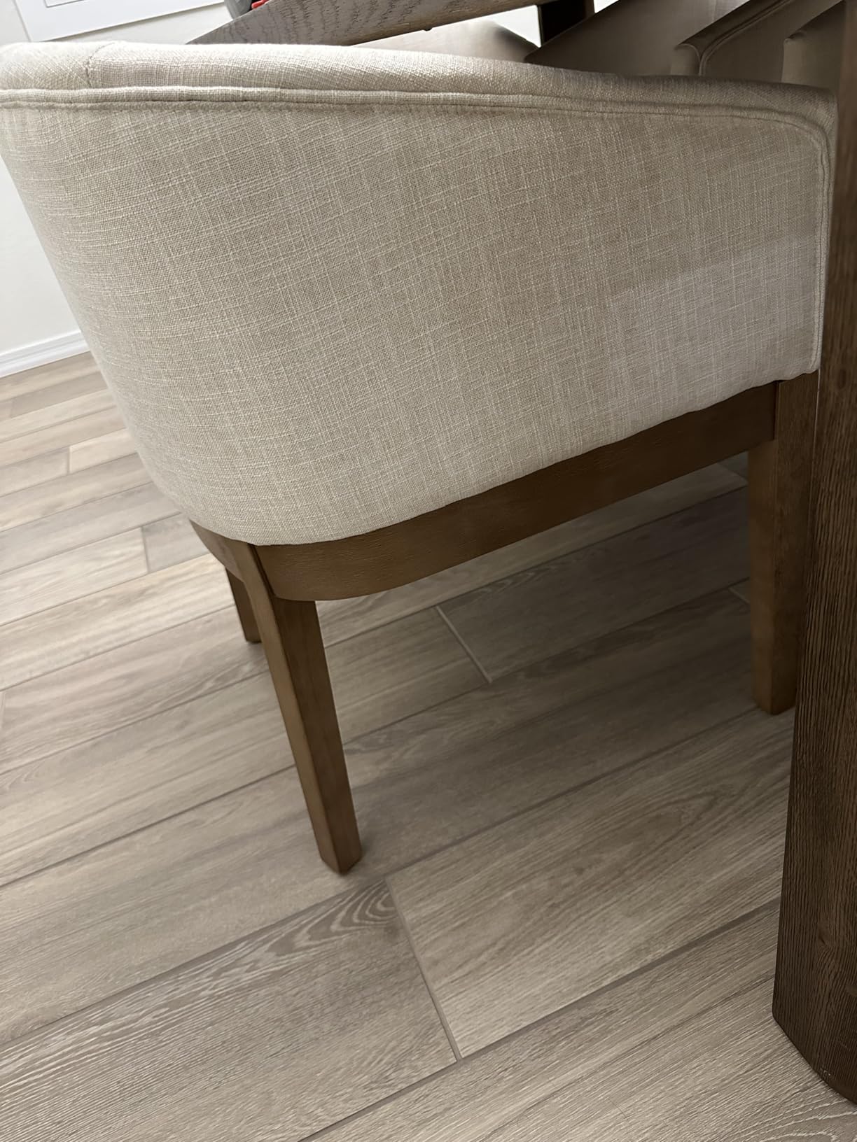 RIVOVA Beige Mid Century Modern Dining Chairs Set of 4, Farmhouse Linen Upholstered Accent Curved Backrest Kitchen Chairs Armchairs with Natural Wood Legs, Beige customer photo 2