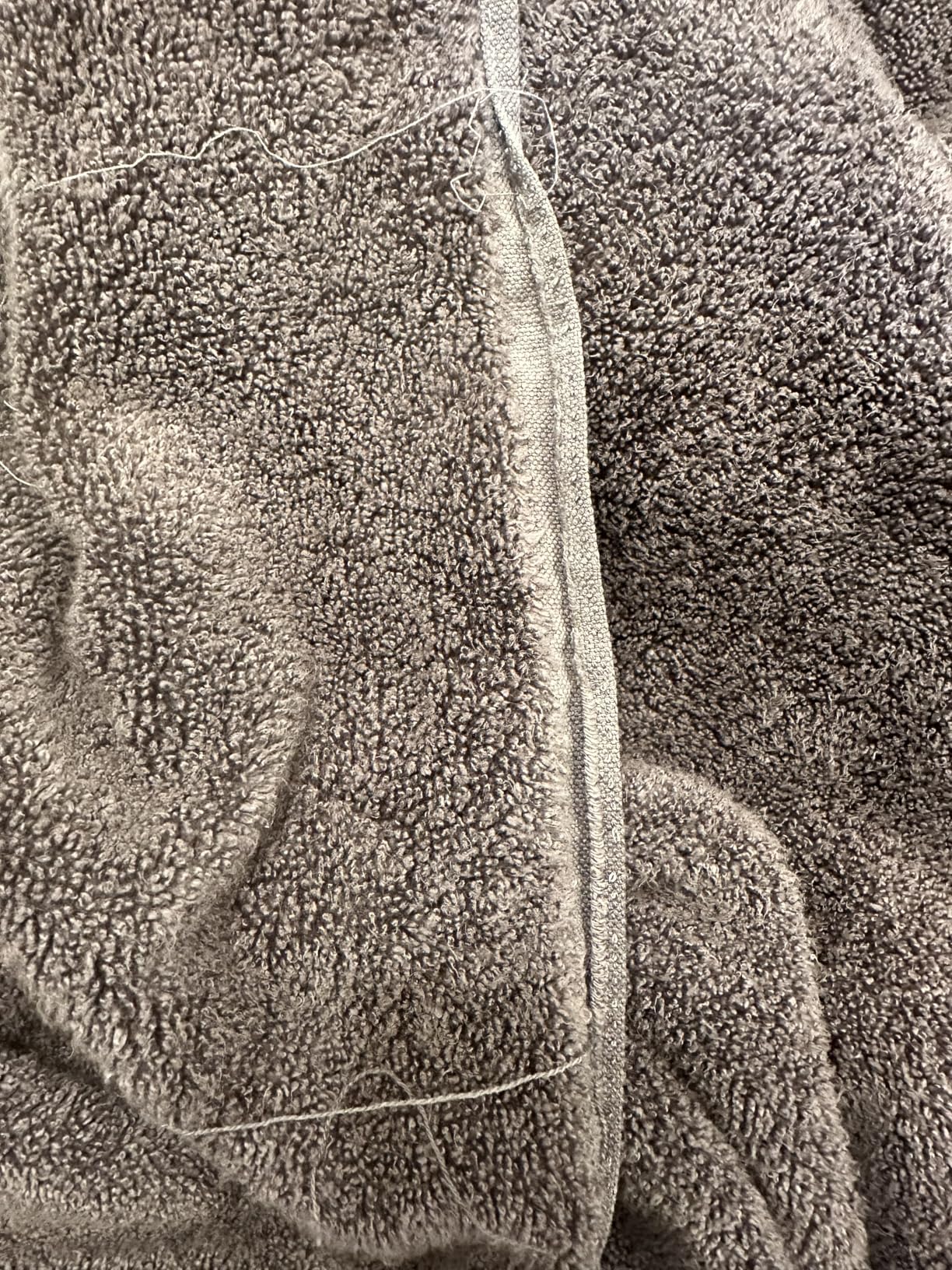 Alusa Home Ultra Soft & Plush Viscose from Bamboo Bath Towels - 700 GSM Luxury Bath Towels - 6 Piece Set - Super Absorbent & Quick Drying (White) customer photo 1