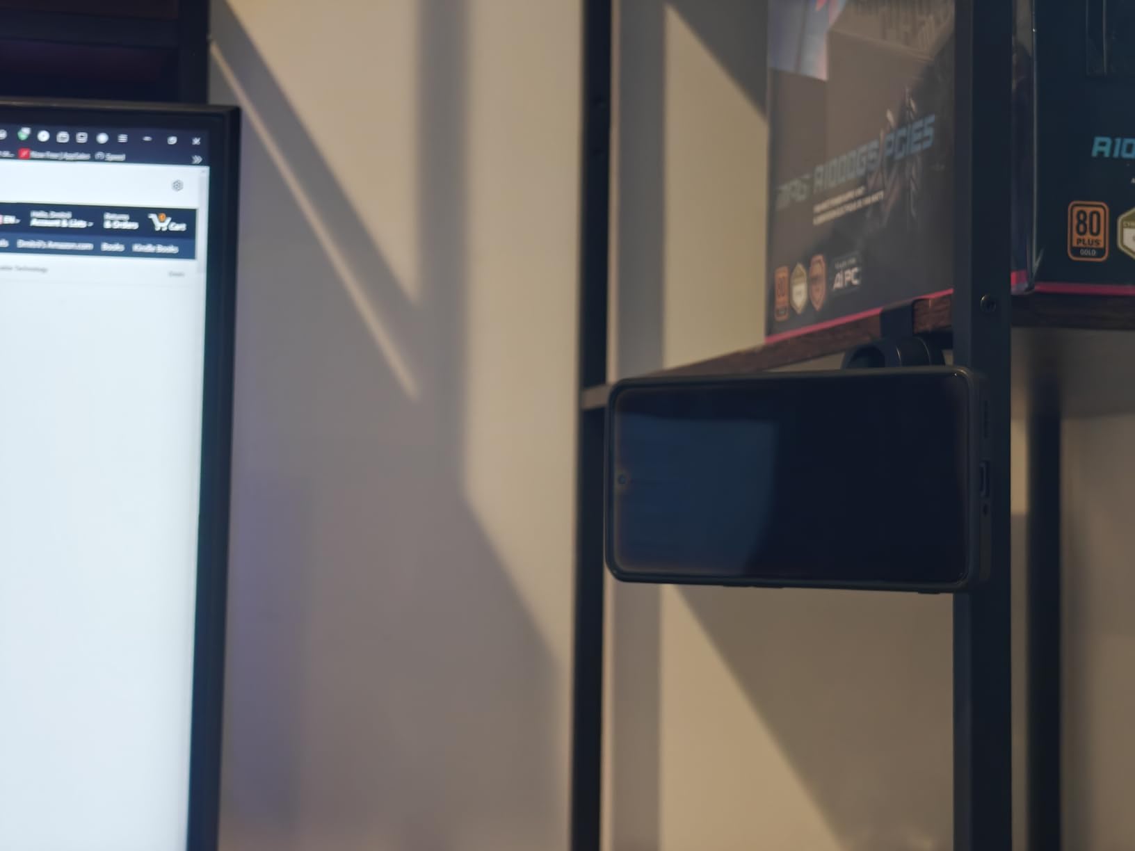 LISEN Airplane Travel Essentials Phone Holder for Desk, MagSafe Phone Travel Size Accessories, Airplane Gadgets customer photo 2