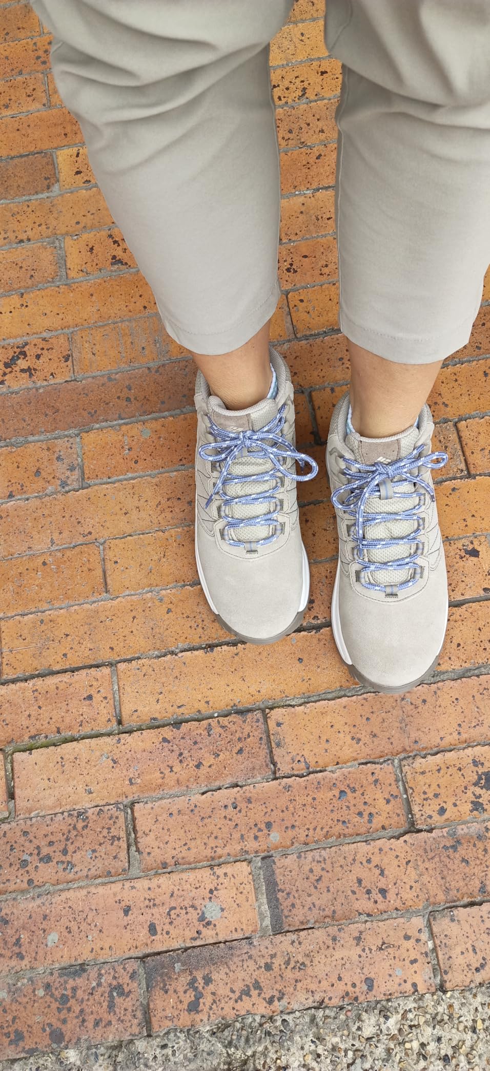 Columbia Women's Transverse Suede Waterproof Hiking Boots customer photo 1