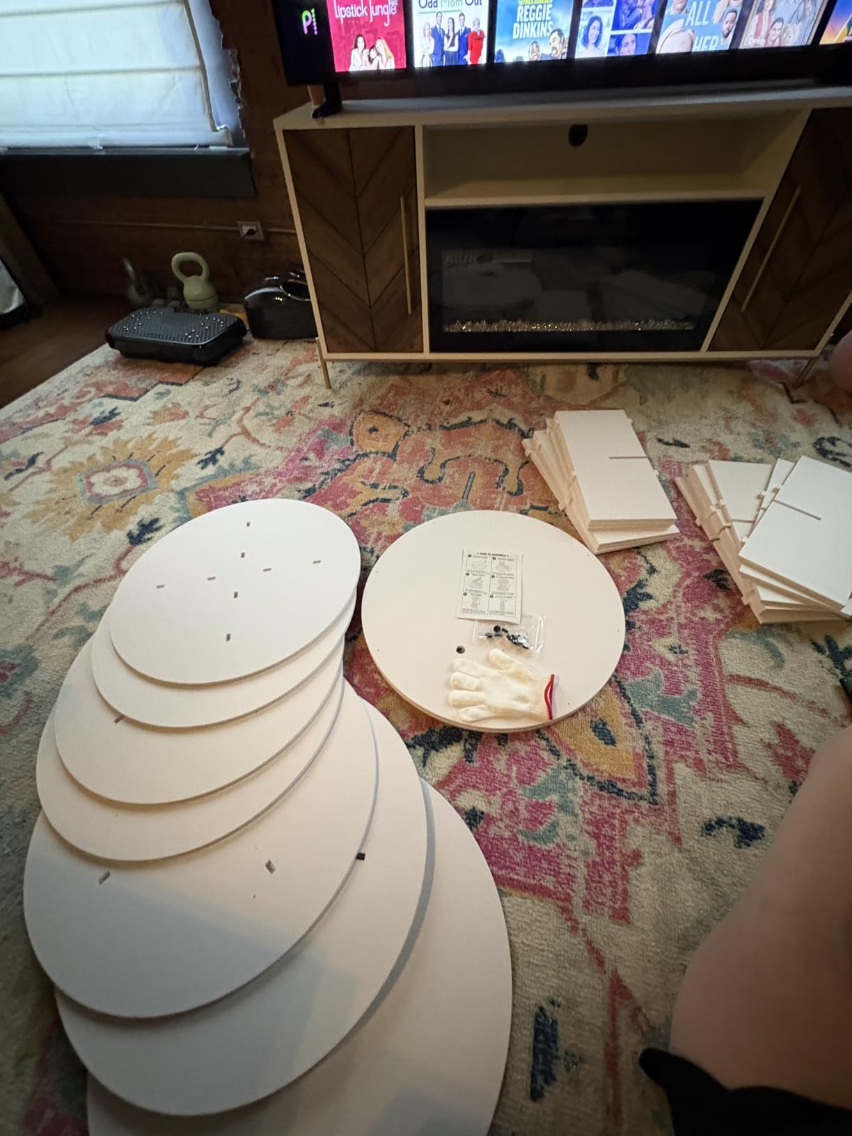 SpaceAid 7 Tier Rotating Shoe Rack Tower, Spinning Shoe Display Lazy Susan, Revolving 360 Shoe Rack Storage Round Carousel, Vertical Handbag Rotate Shoes Closet Organization (7-Tier White) customer photo 1