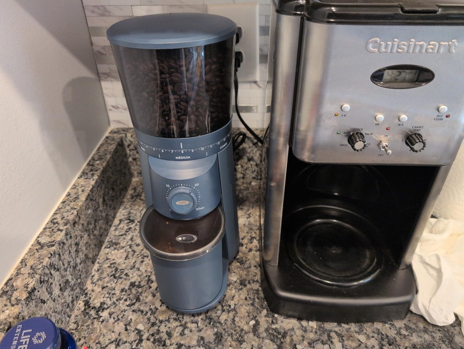 OXO Brew Conical Burr Grinder - Matte Black, Stainless Steel Burrs, One-Touch Automatic Smart Grind customer photo 2