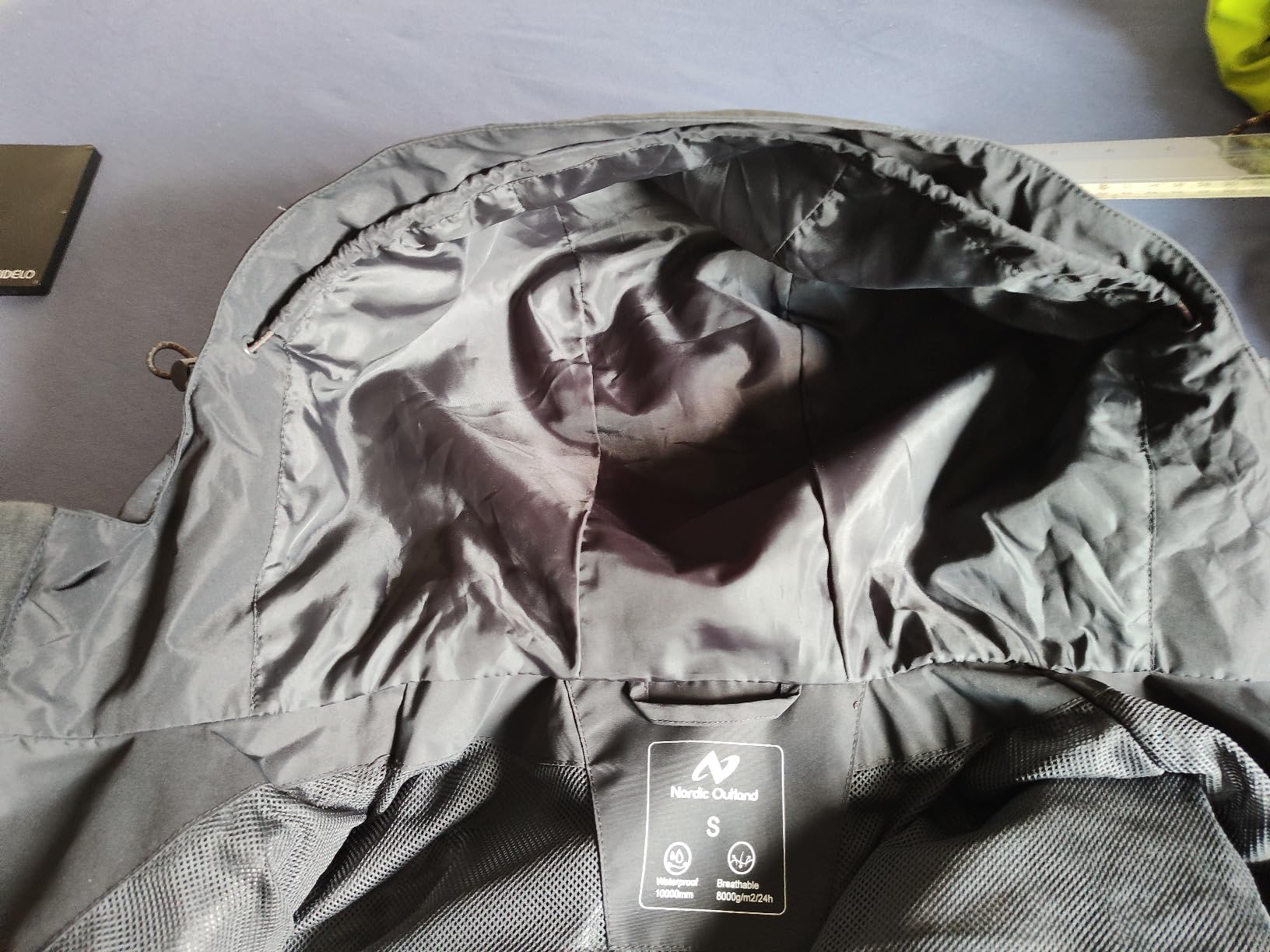 NORDIC OUTLAND Mens Lightweight Hooded Waterproof Rain Jacket Breathable Raincoat Shell for Outdoor Mountain Hiking customer photo 2