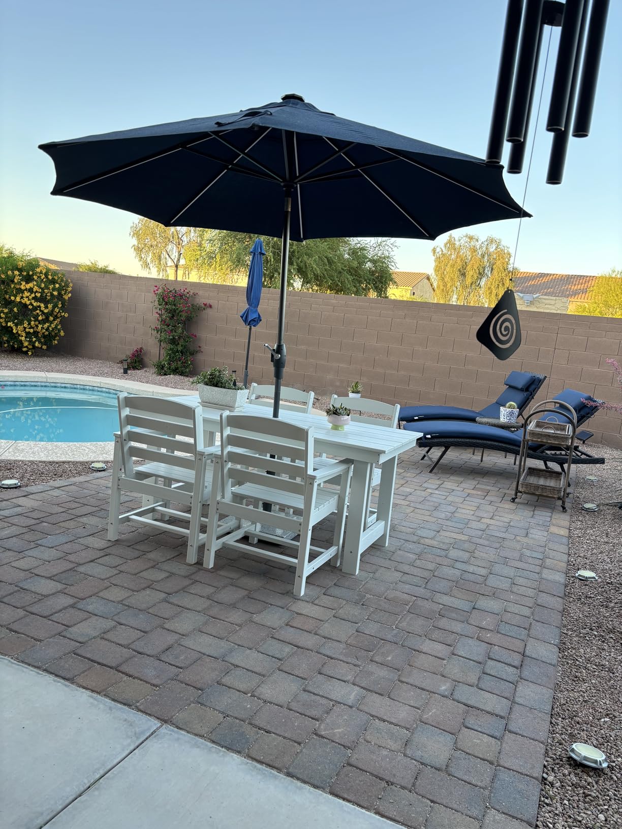 SERWALL 7-Piece Patio Dining Table Sets, Outdoor HDPE Dining Furniture Set with Umbrella Hole Cut-Out Table and 6 Chairs, Blue customer photo 2