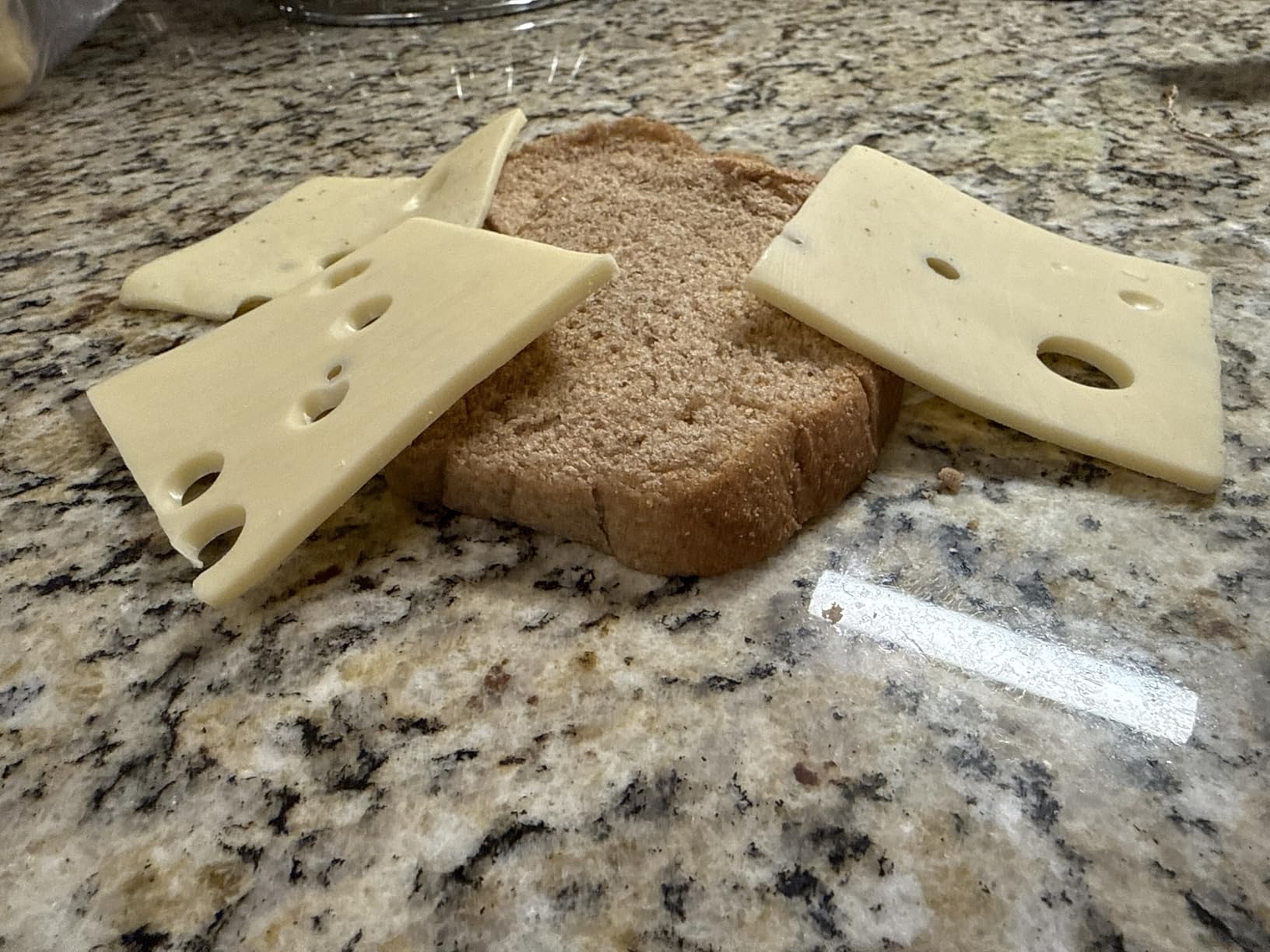 Nutrichef Electric Meat Slicer | 200W Automatic Meat, Deli & Bread Slicer | Adjustable Dial for 0-15mm Cutting Range Thickness | Removable 7.5 IN Stainless Steel Blade & Food Pusher for Safety (Black) customer photo 1